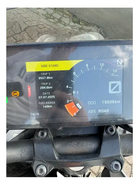 KTM 125 Duke - foto 3