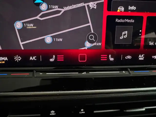 Volkswagen Golf view 27