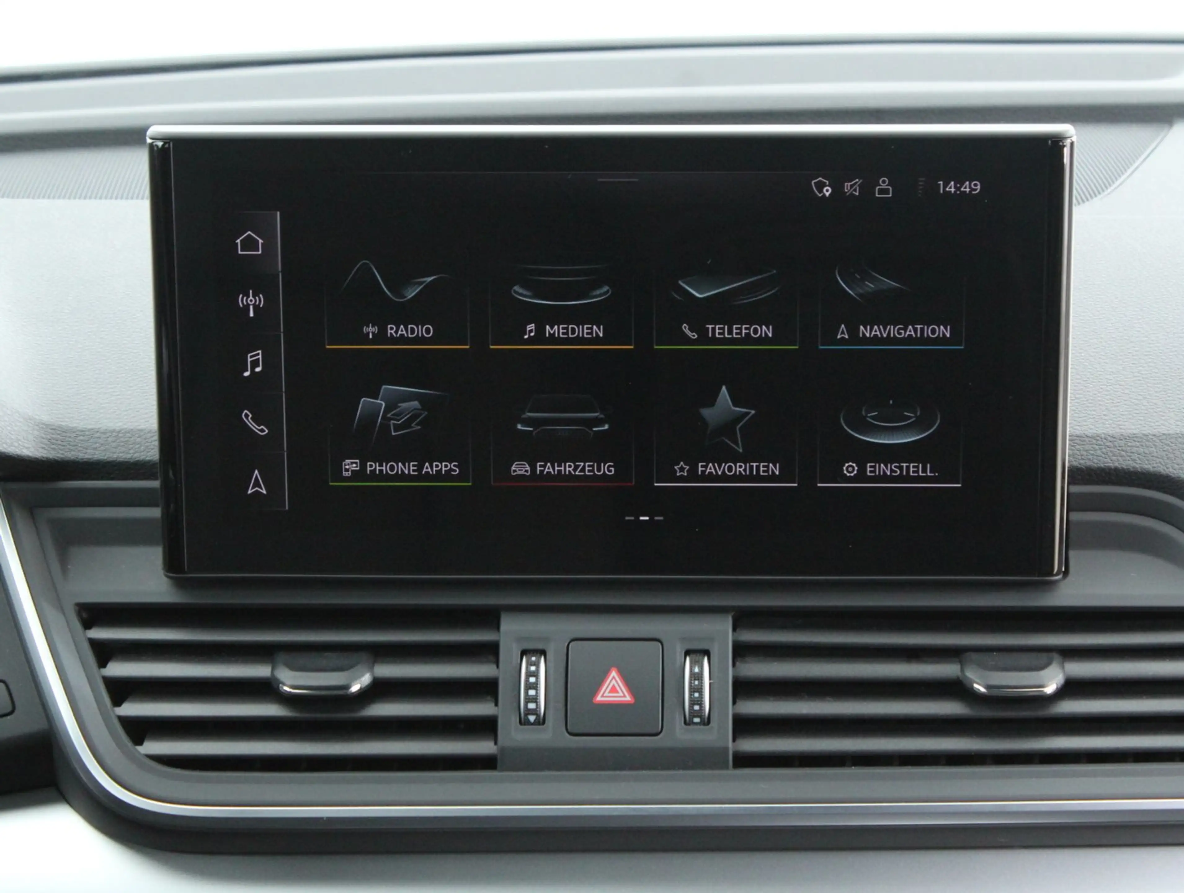 Audi Q5 45 TFSI quattro S line — photo 7