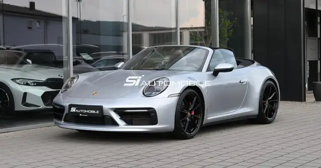 Porsche 992 911 Carrera 4 S Cabrio *SPORT CHRONO*14-WEGE*