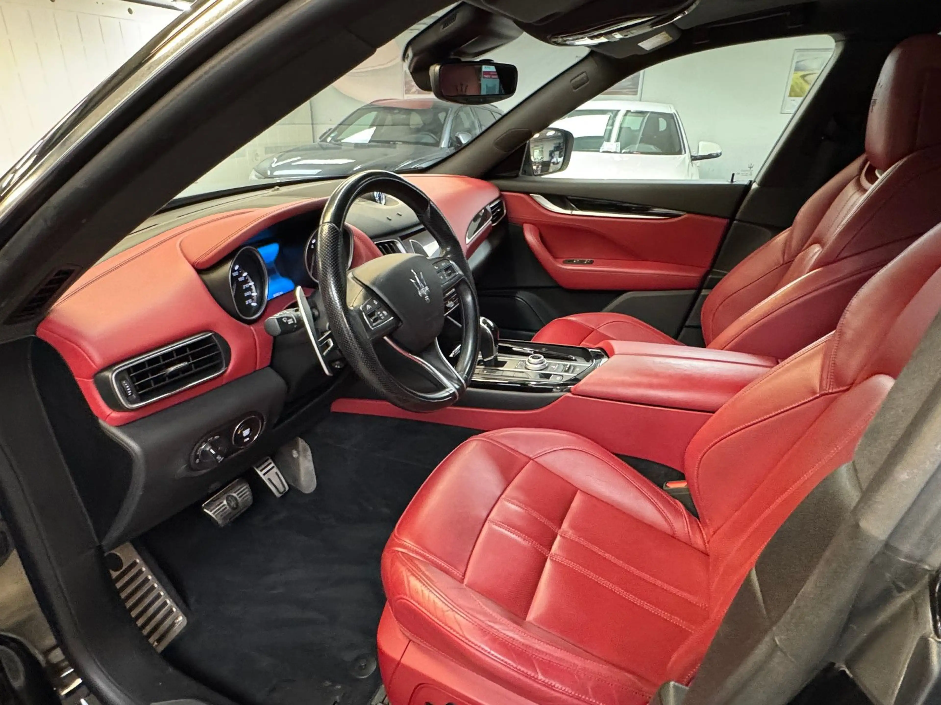 Maserati Levante Sport Diesel, MEGAAUSSTATTUNG,8x,TOPZUST — photo 5