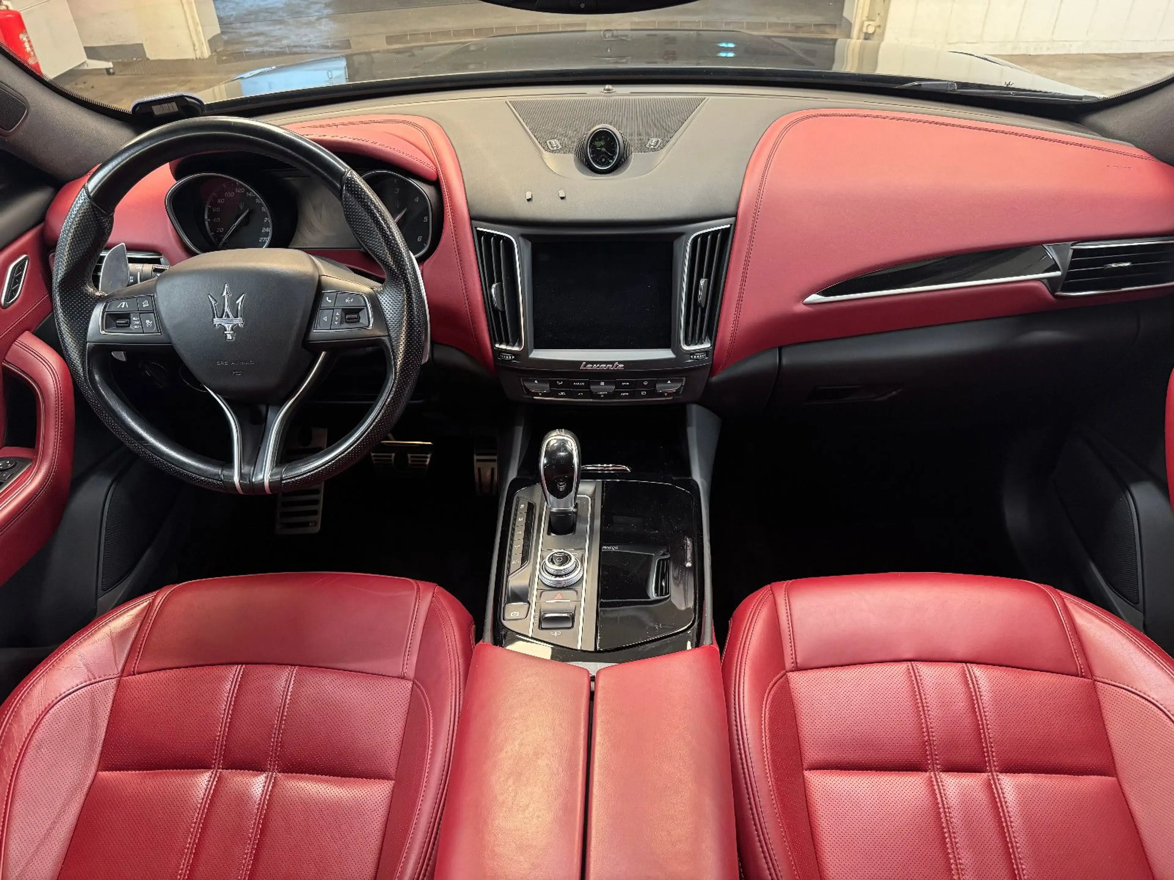 Maserati Levante Sport Diesel, MEGAAUSSTATTUNG,8x,TOPZUST — photo 9