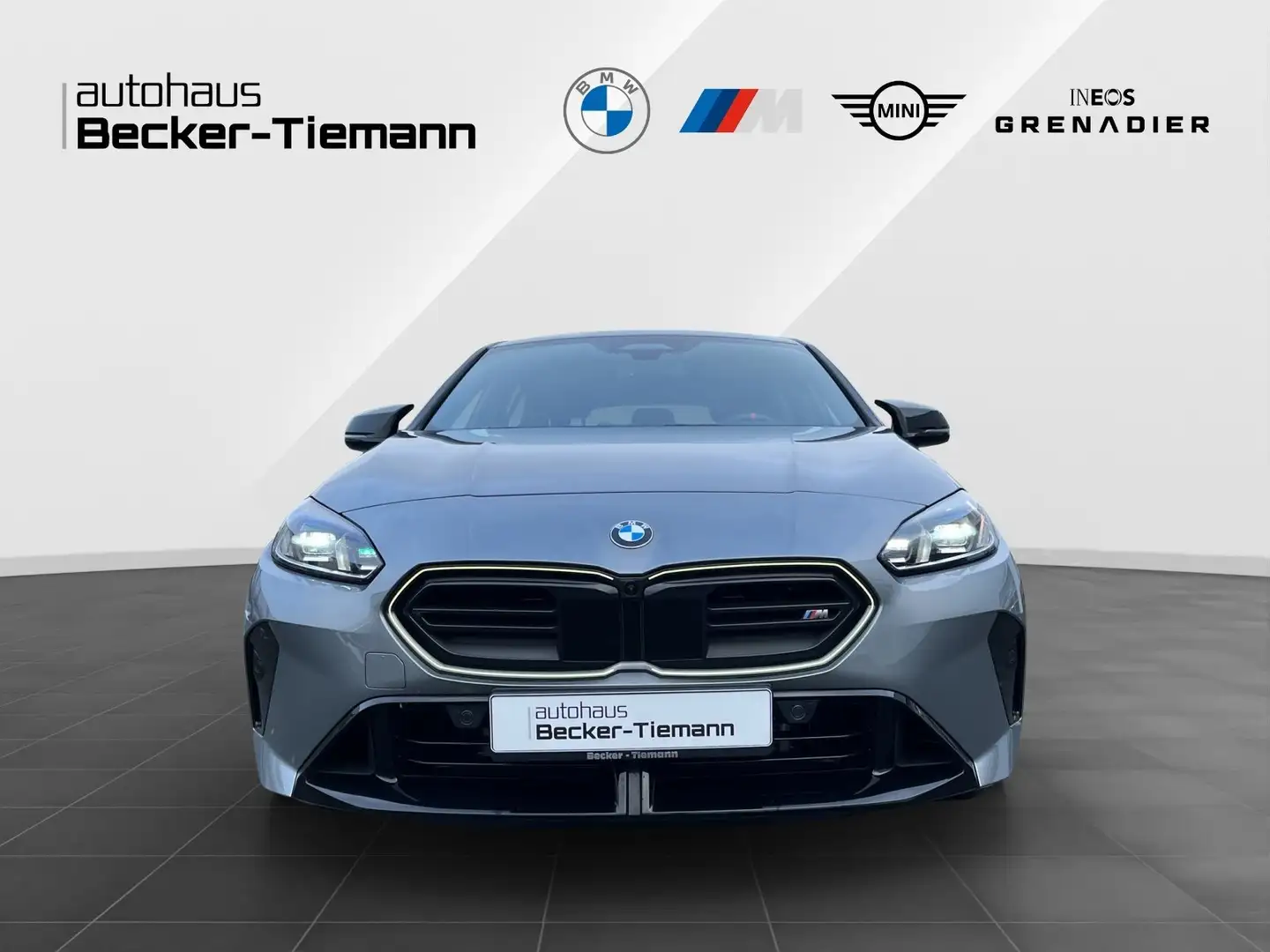 BMW Sonstige M135 xDrive M-Sport HUD Adapt.-LED DrivAssProf. Pa Grau - 2