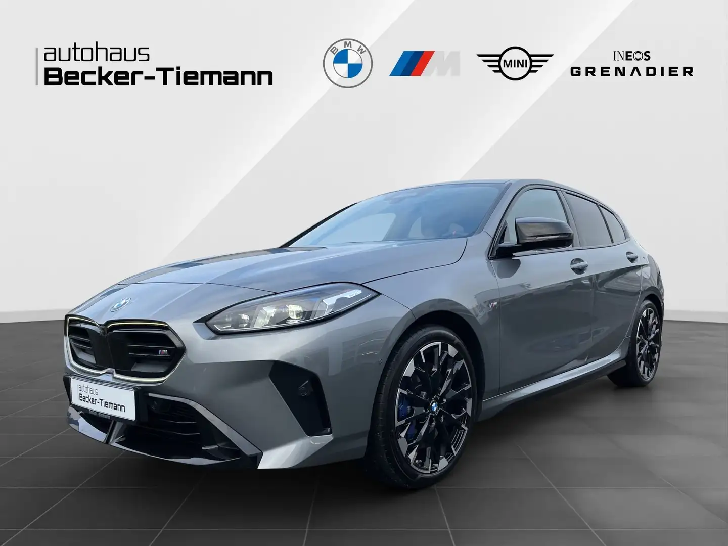 BMW Sonstige M135 xDrive M-Sport HUD Adapt.-LED DrivAssProf. Pa Grau - 1