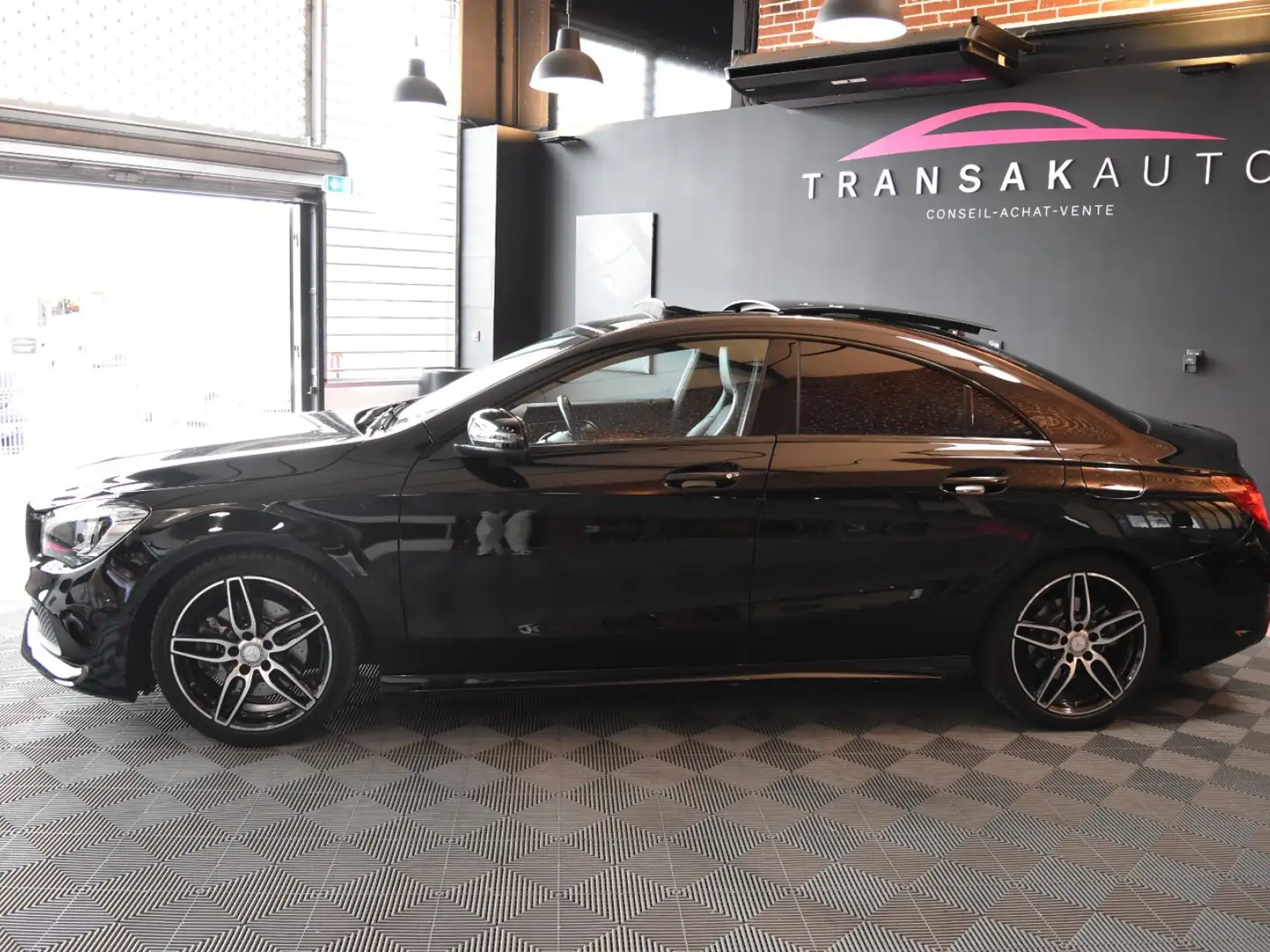 Mercedes-Benz CLA 220 Classe CLA 220 d 7-G DCT Fascination Nero - 2