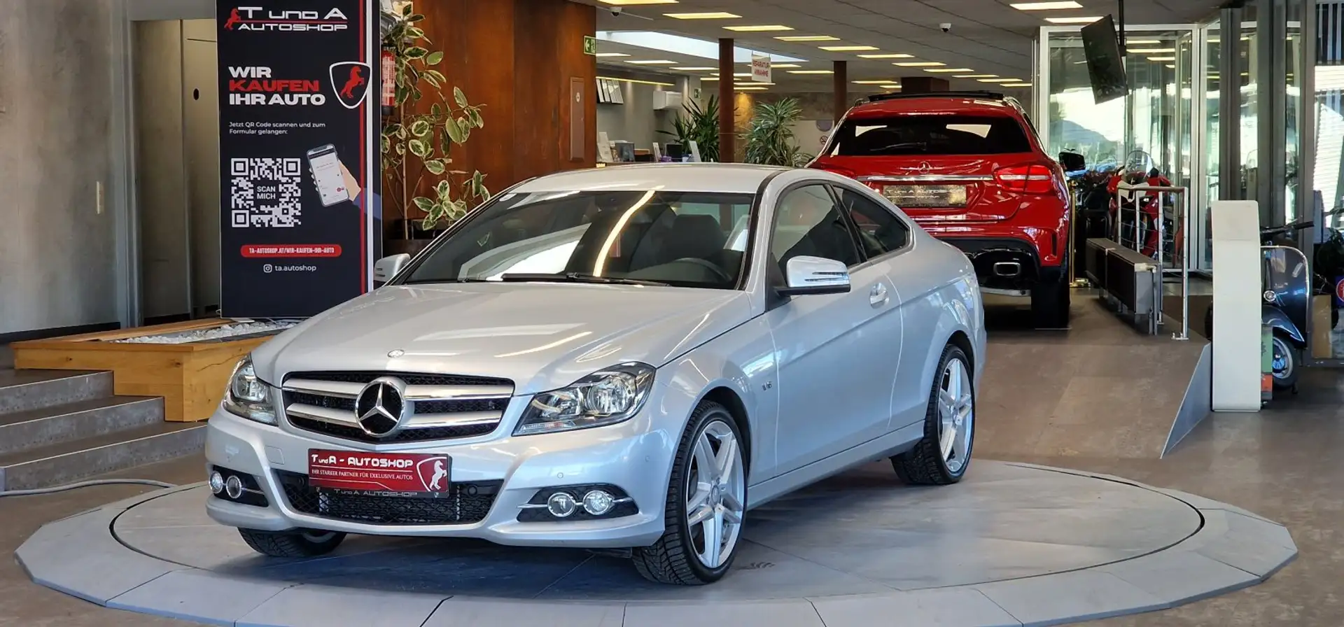 Mercedes-Benz C 350 V6 Coupe BlueEfficiency Aut. *Harman/Kardon*18Zoll Silber - 1