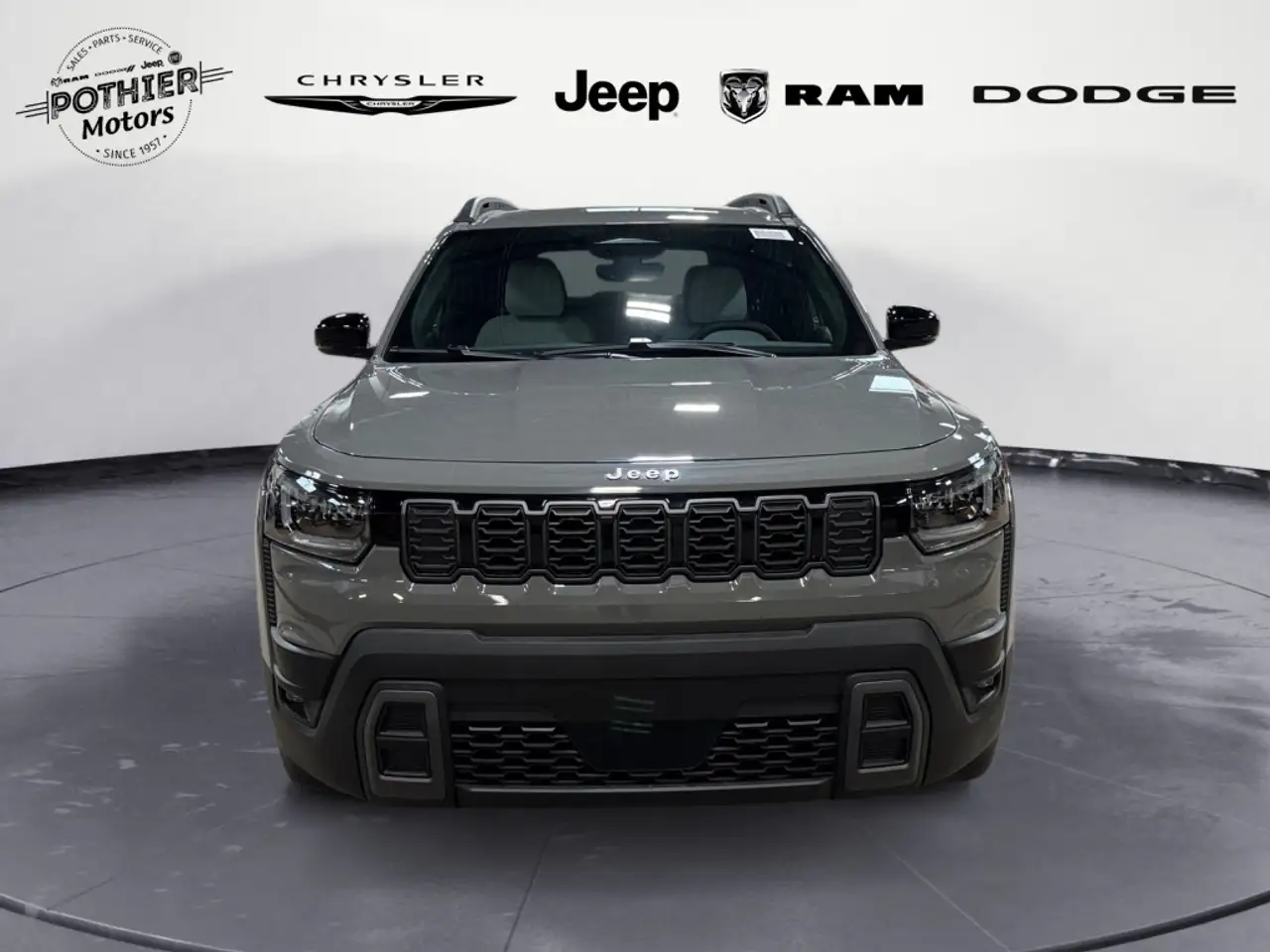 Jeep Cherokee снимка Jeep Cherokee