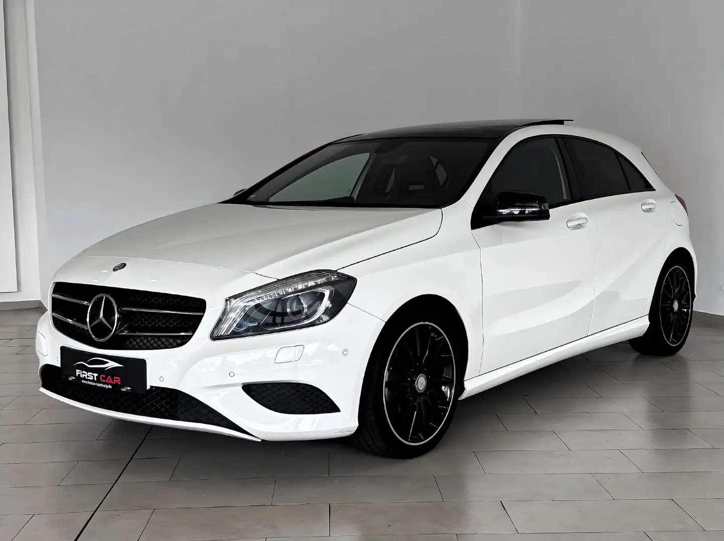 Mercedes-Benz A 200 CDI Urban|PANO|KAMERA|BIXEN|NAVI|DISTRONIC Weiß - 1