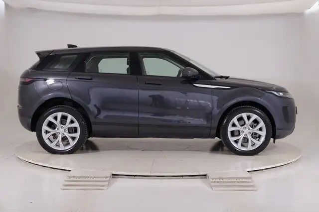 Land Rover Range Rover Evoque view 6