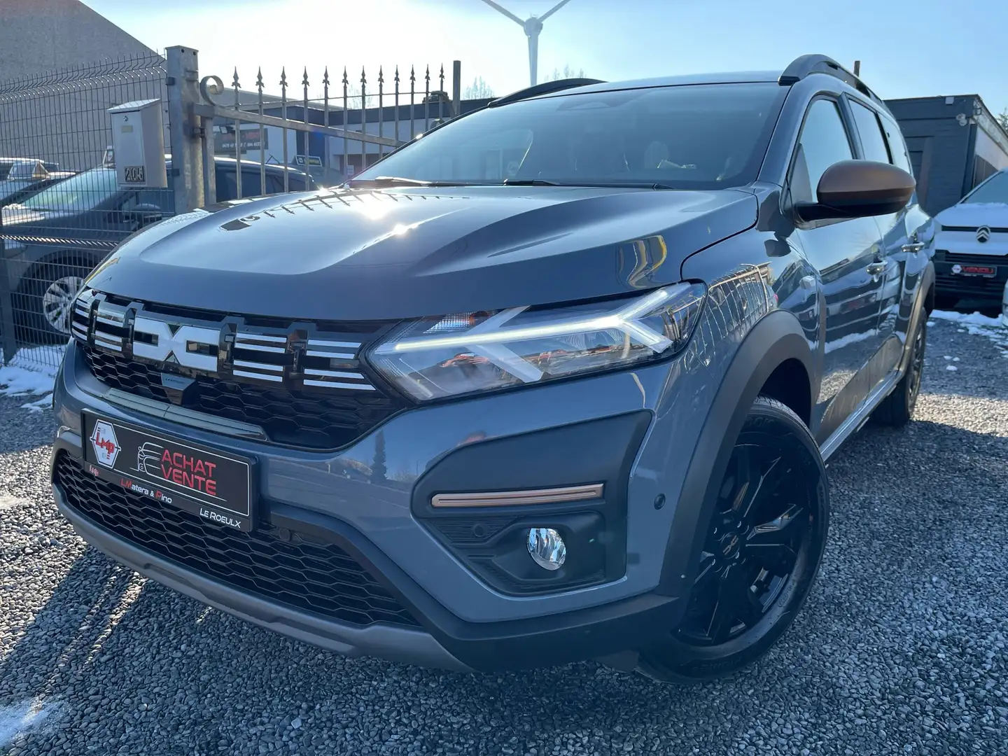 Dacia Jogger TCe110cv 🔝Extreme 7 Places🔝Gar 11/2027 Grigio - 1