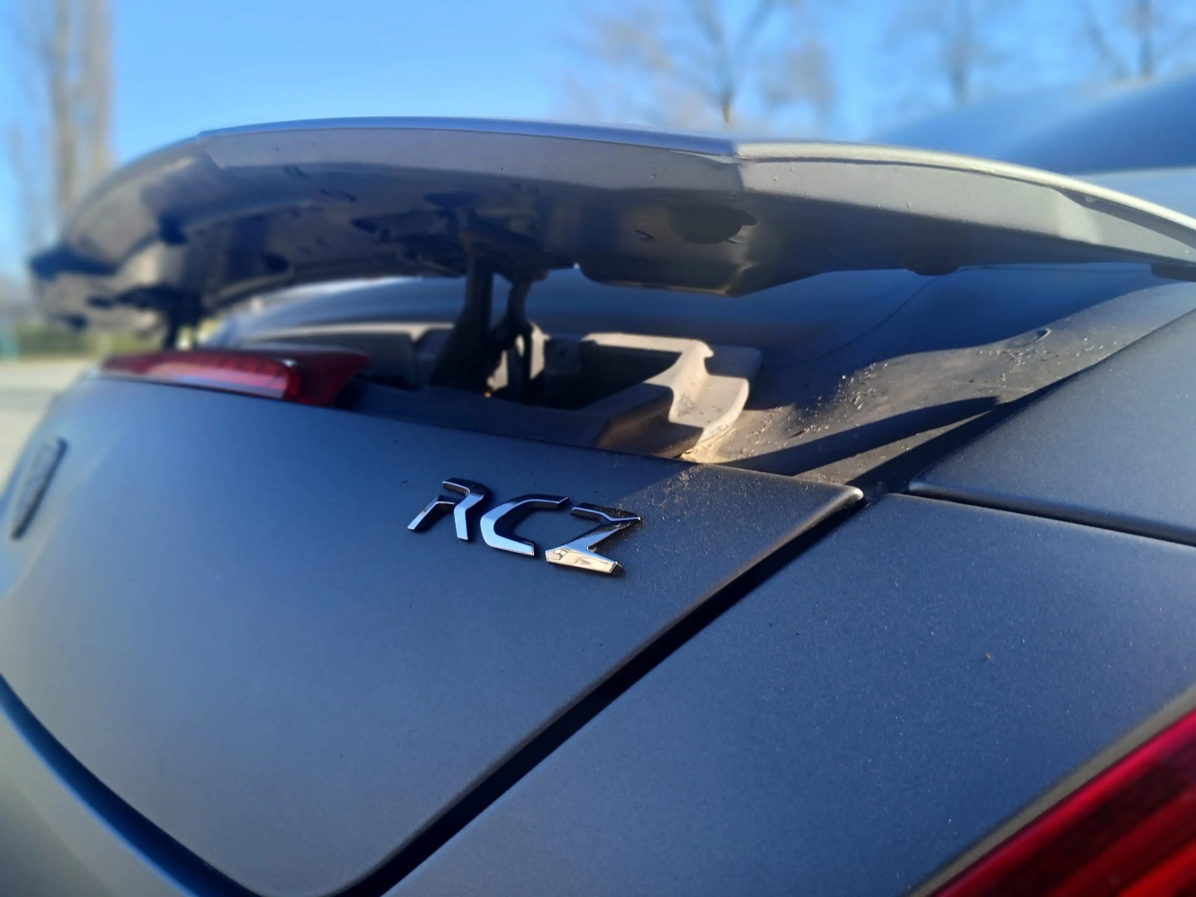 Peugeot RCZ Basis 1,6 *PICKERL*NAVI*PDC* — photo 10