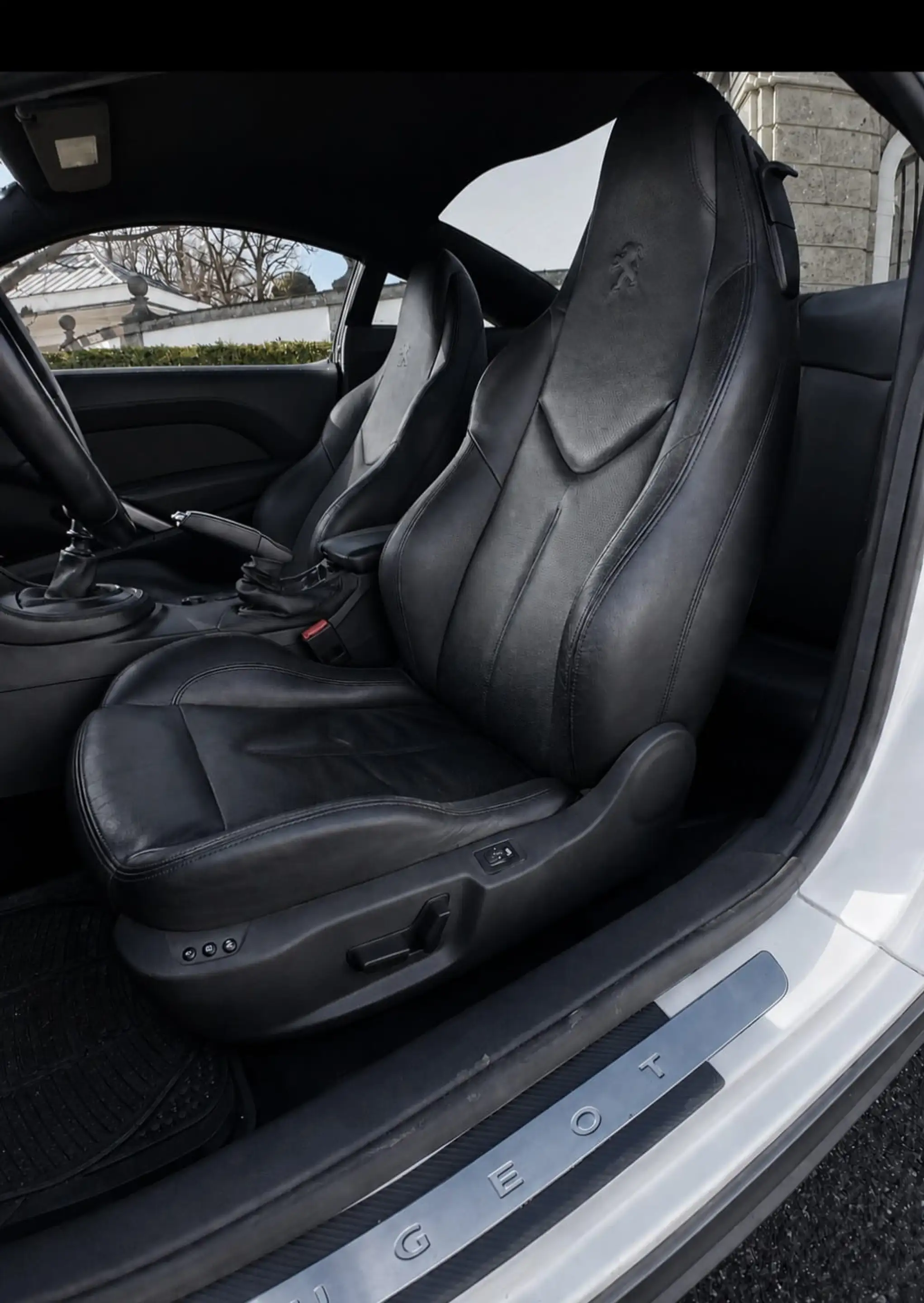 Peugeot RCZ Basis 1,6 *PICKERL*NAVI*PDC* — photo 6