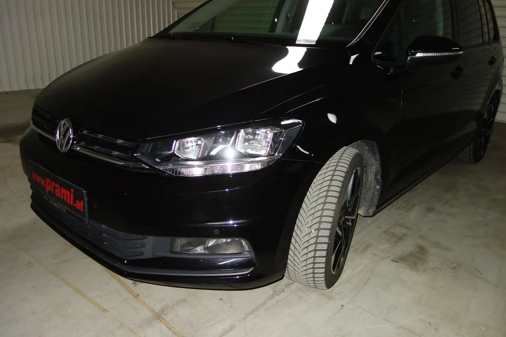 Volkswagen Touran Touran 1,6 TDI Schwarz - 2