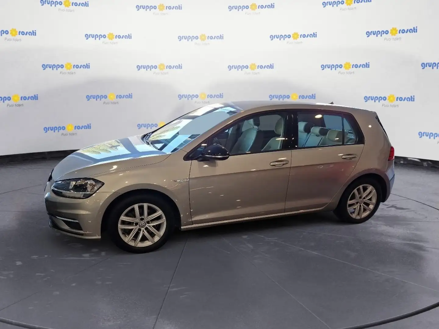 Volkswagen Golf 7ª serie 1.5 TSI 130 CV EVO 5p. Trendline BlueMot Gris - 2