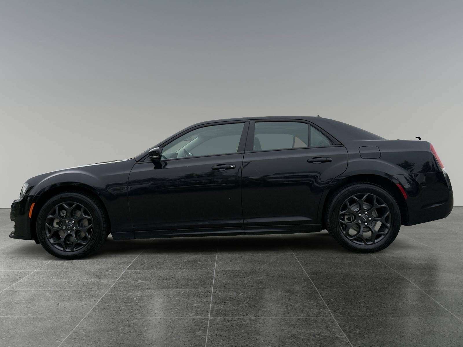 2023 Chrysler 300 300 Touring L — снимка 1