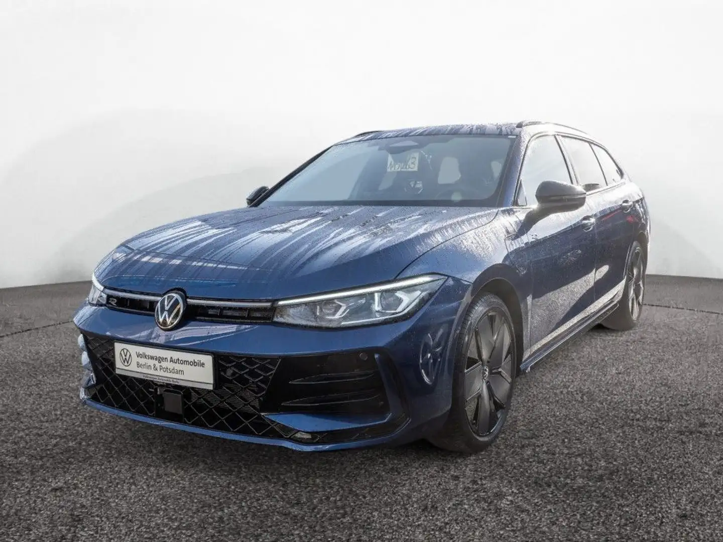 Volkswagen Passat Variant 1.5 eHybrid DSG R-Line P-Dach AHK Blau - 2