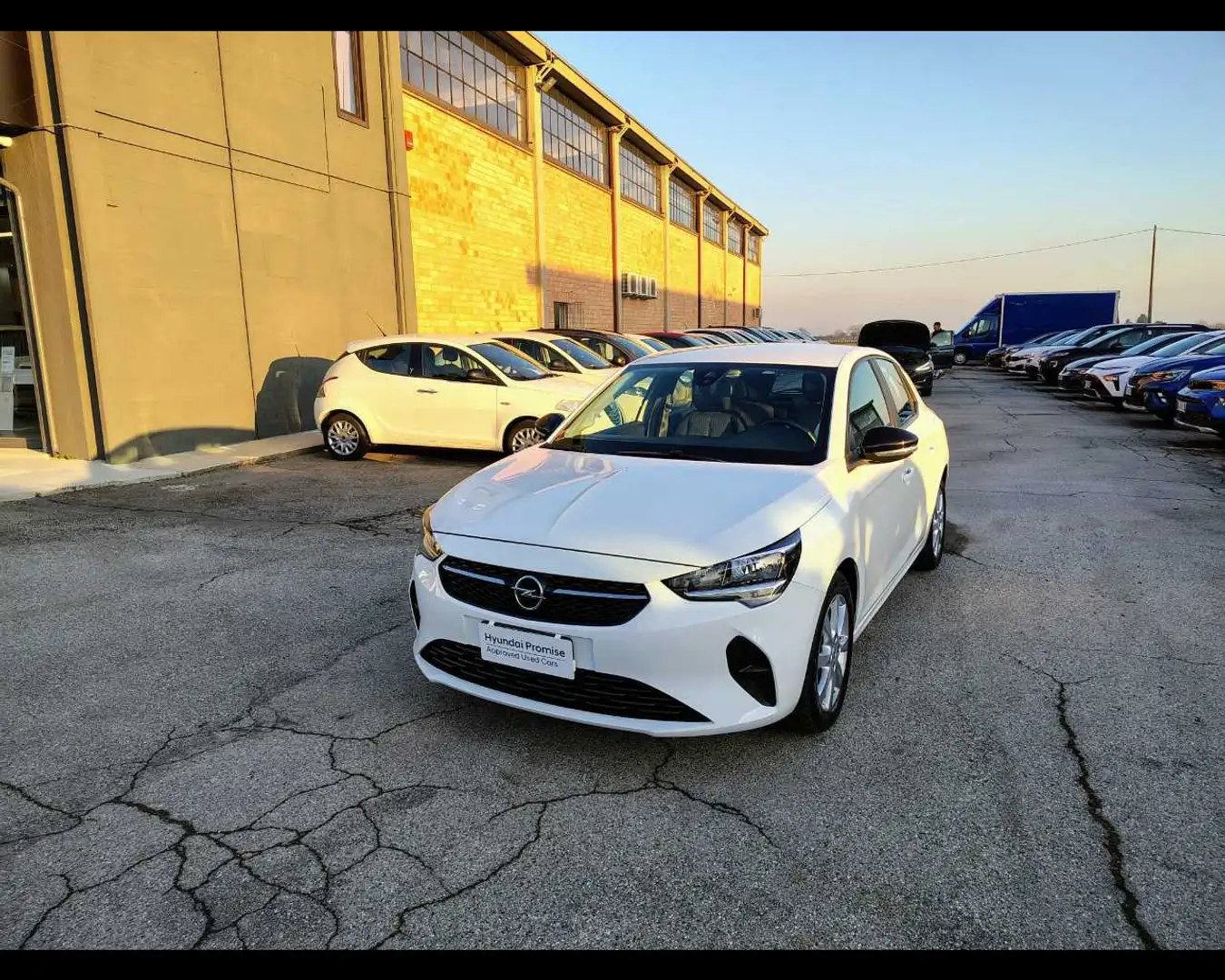 Opel Corsa 5 Porte 1.2  Edition - 2