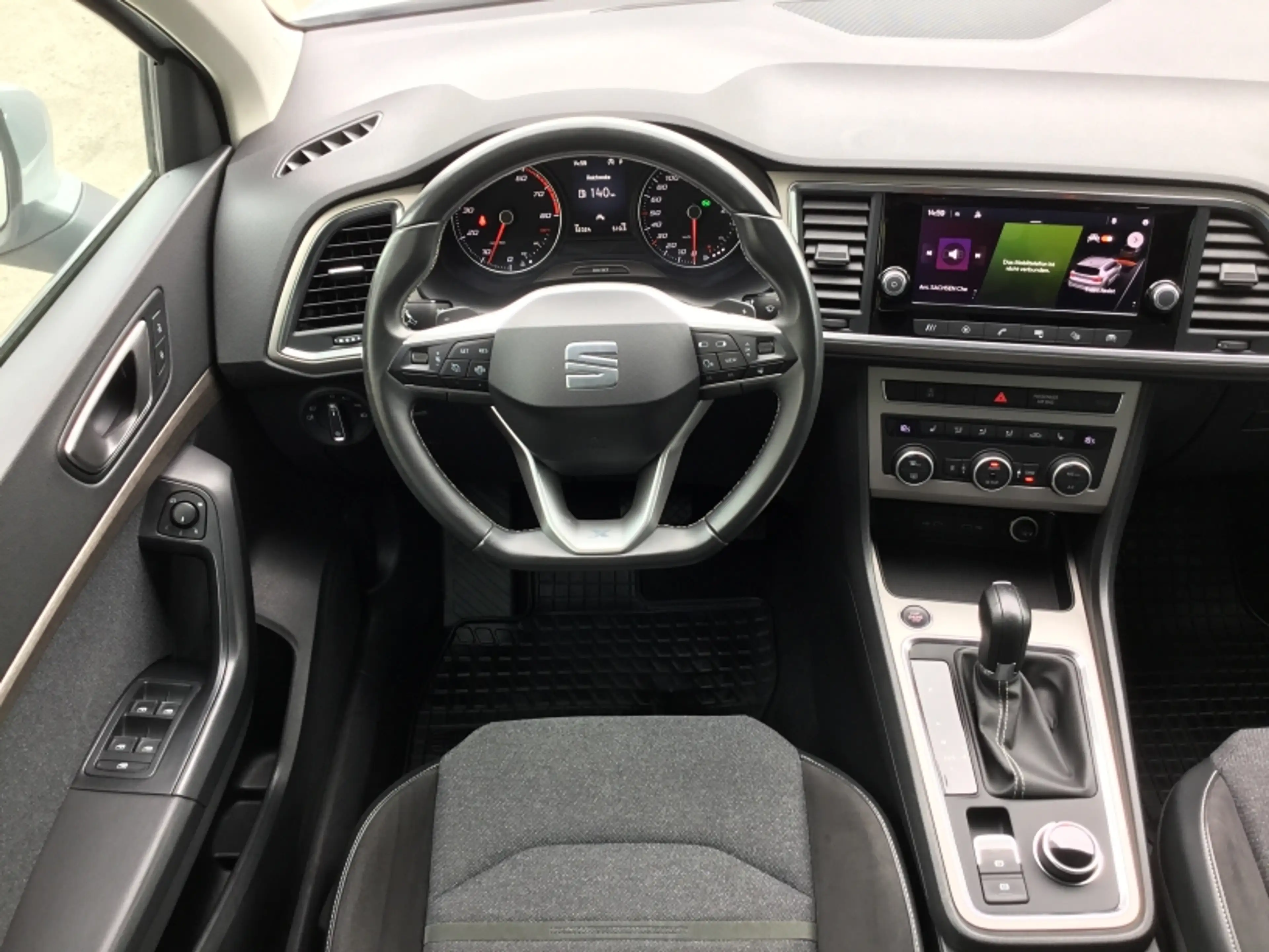 SEAT Ateca Xperience 18"LM DSG AC+ StdHzg LED+ Kessy — photo 5