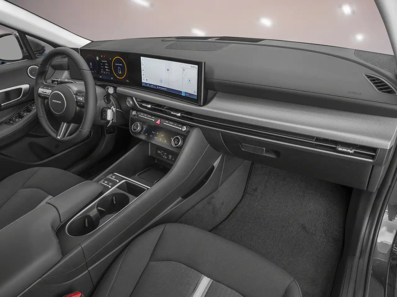 Hyundai SONATA снимка Hyundai SONATA