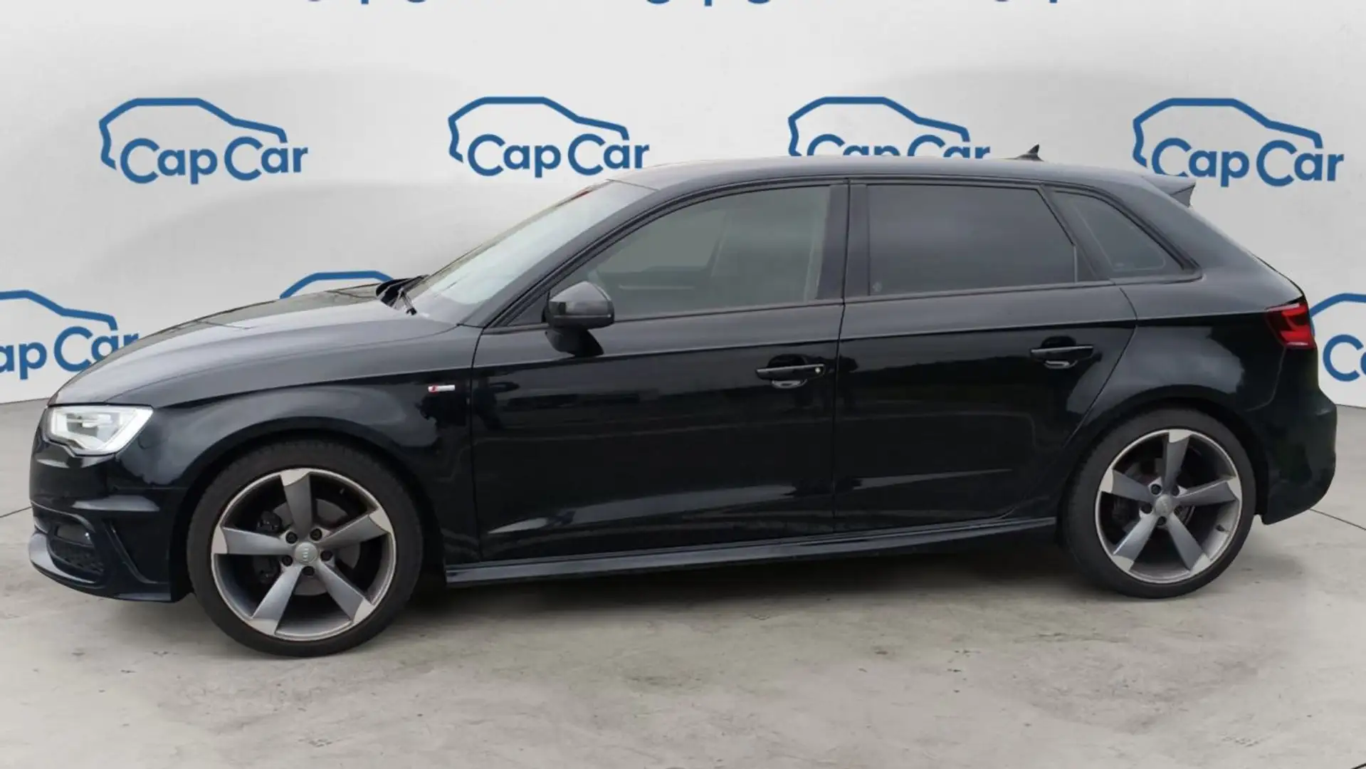Audi A3 2.0 TDI 150 DSG6 S line Noir - 2
