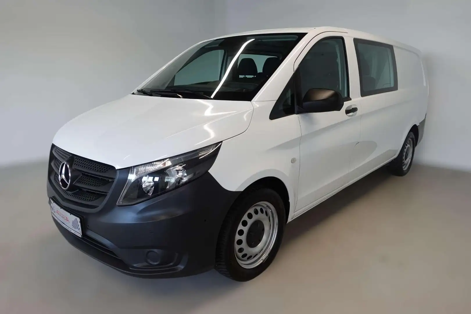 Mercedes-Benz Vito 116 CDI Aut. 4x4 Mixto extralang 6-Sitzer K Weiß - 1