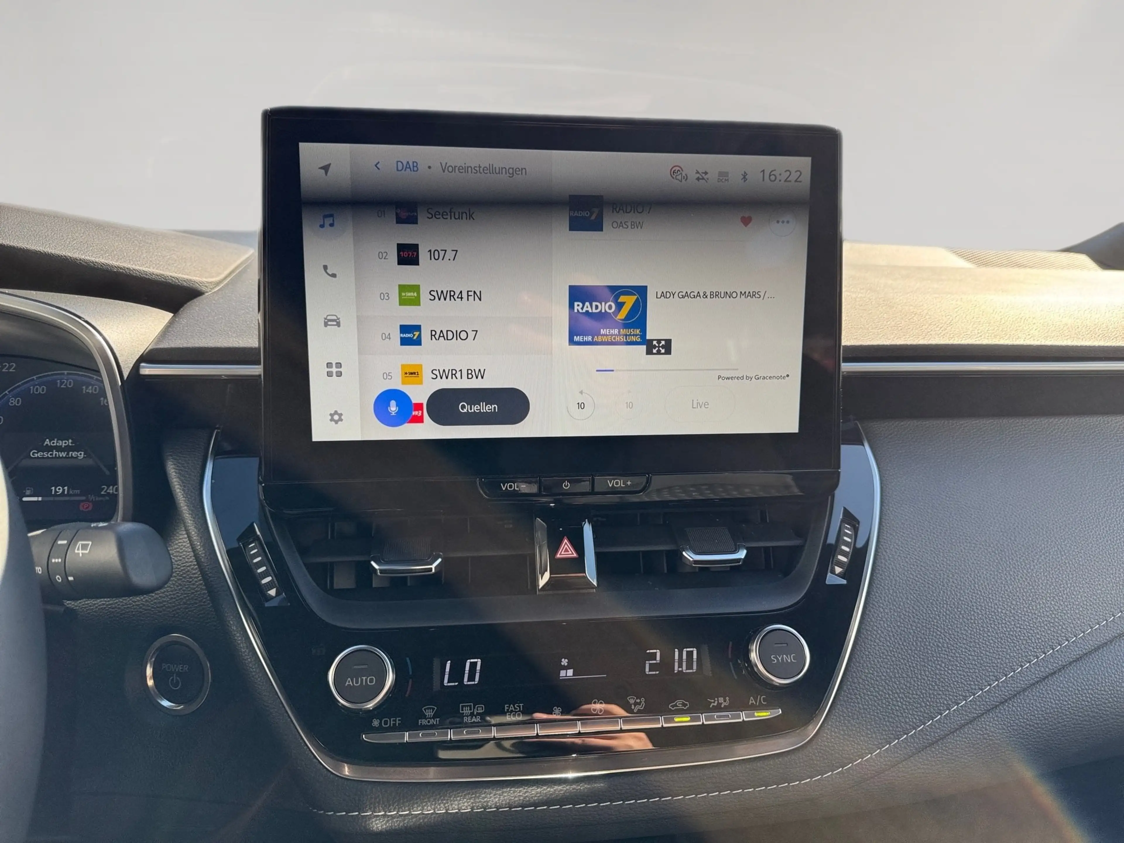 Toyota Corolla Touring Sports 2.0 Business Edition AUT — photo 9