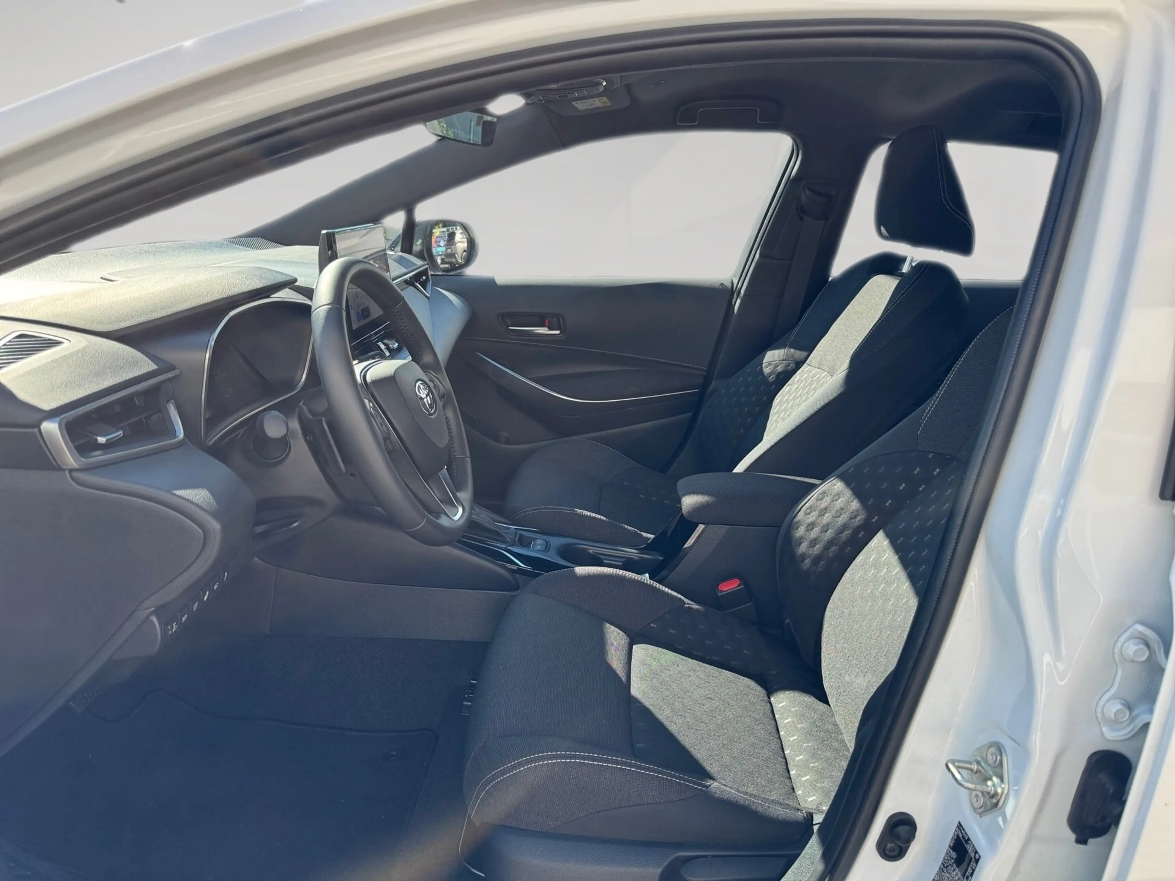 Toyota Corolla Touring Sports 2.0 Business Edition AUT — photo 7