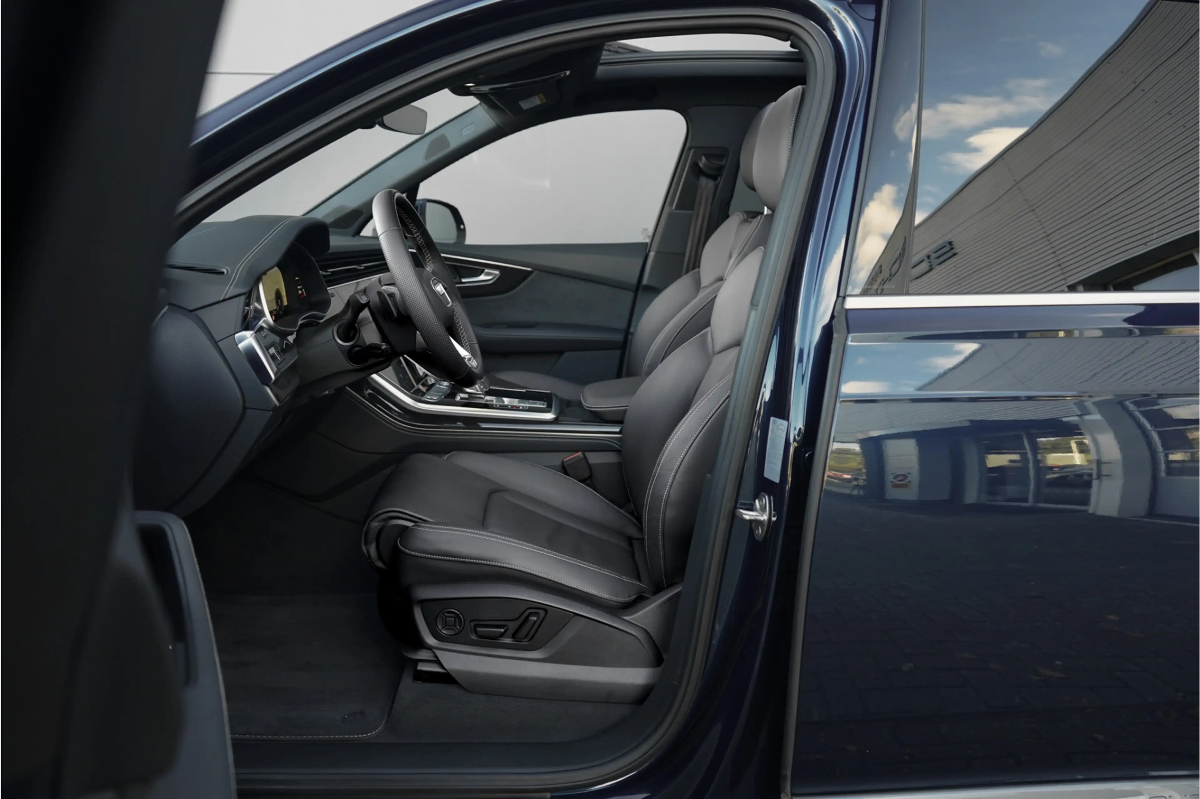 Audi Q7 55 TFSI e Quattro Pro Line S Pano Luchtvering Bose — photo 4