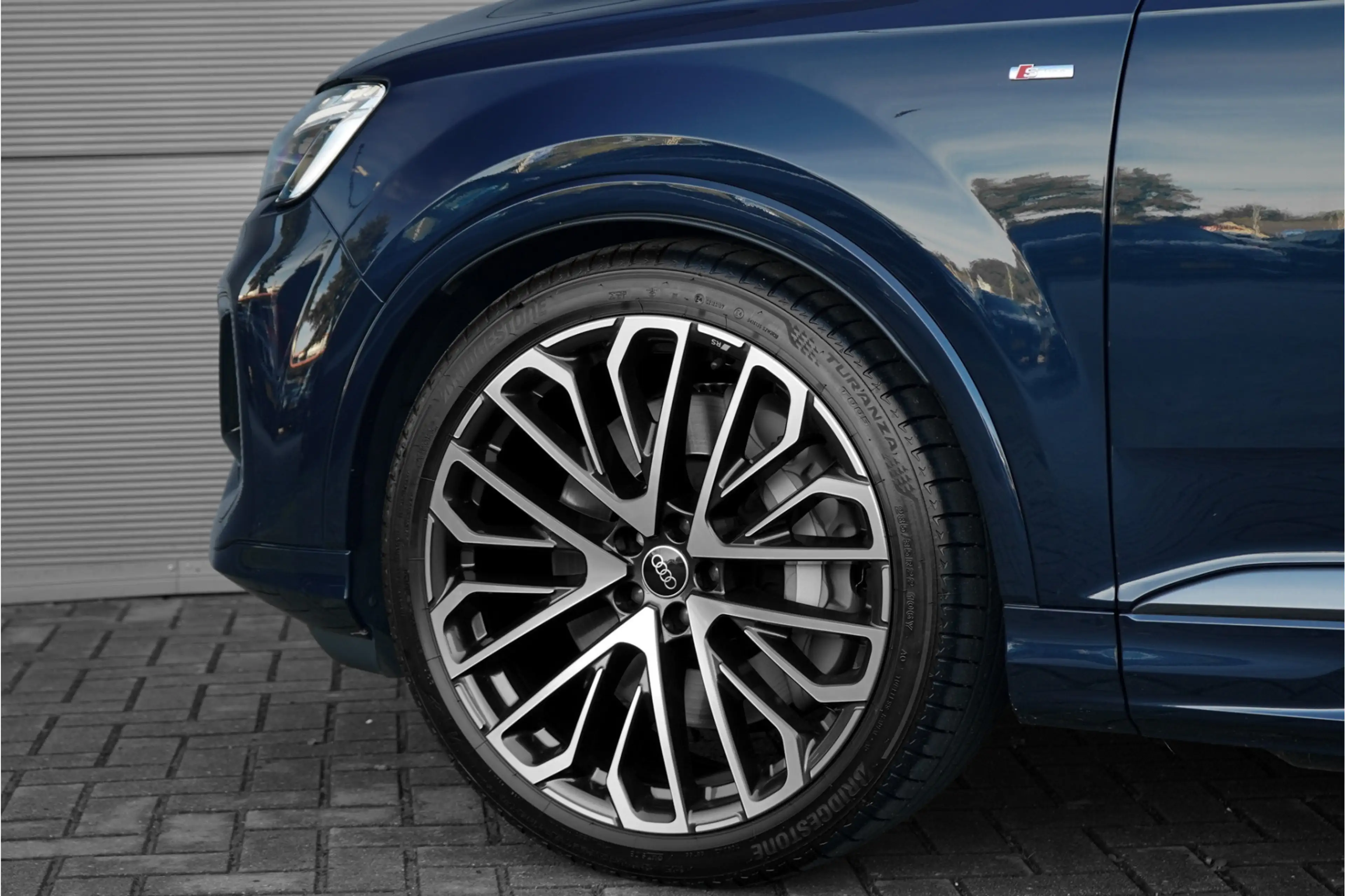 Audi Q7 55 TFSI e Quattro Pro Line S Pano Luchtvering Bose — photo 21