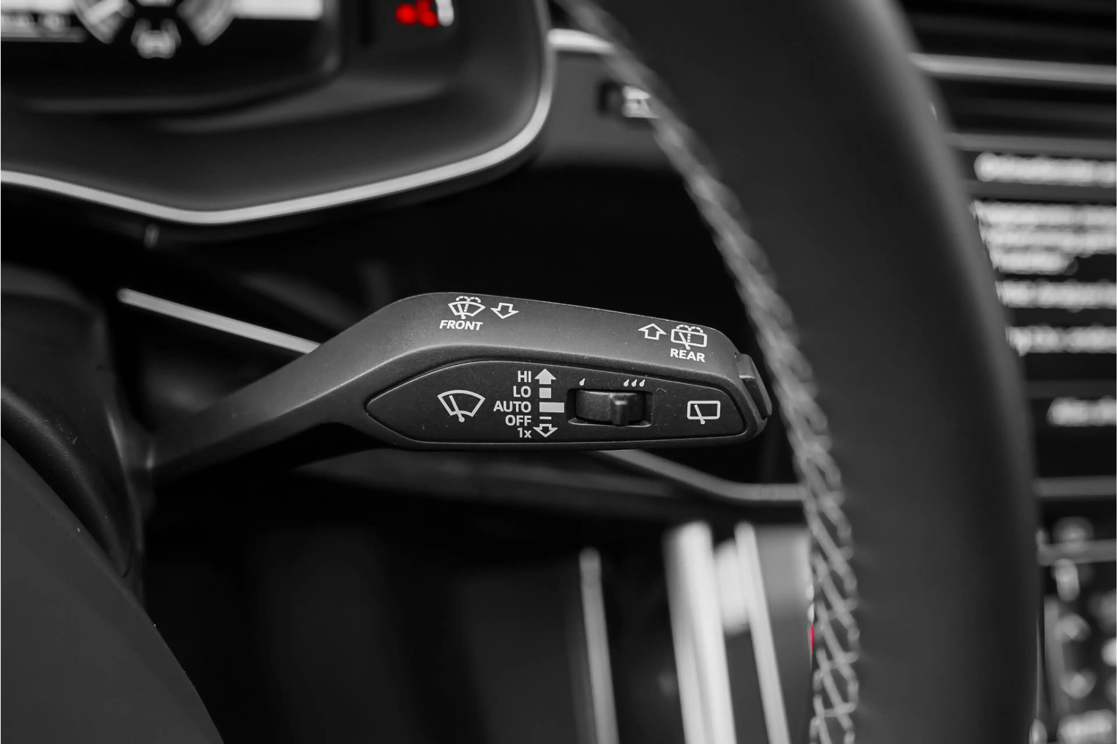 Audi Q7 55 TFSI e Quattro Pro Line S Pano Luchtvering Bose — photo 42