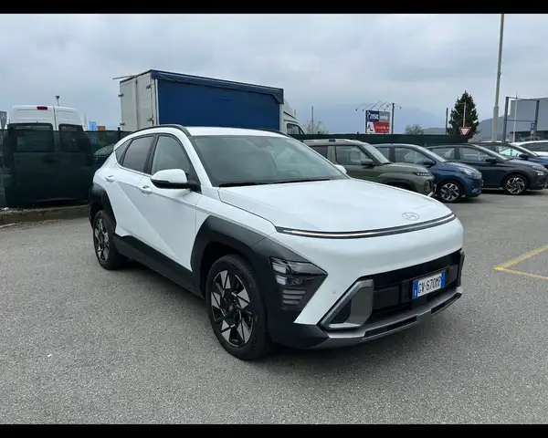 Hyundai KONA 1.6 HEV DCT X LINE
