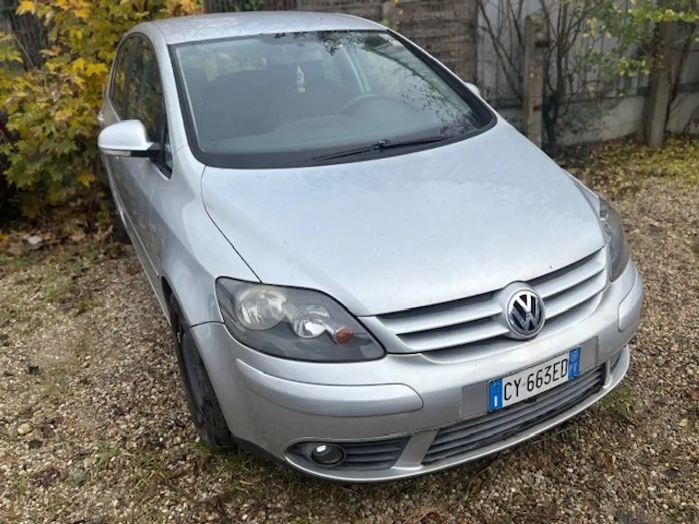 Volkswagen Golf Plus Sportline Automatik zum Ausschlachten Gris - 1