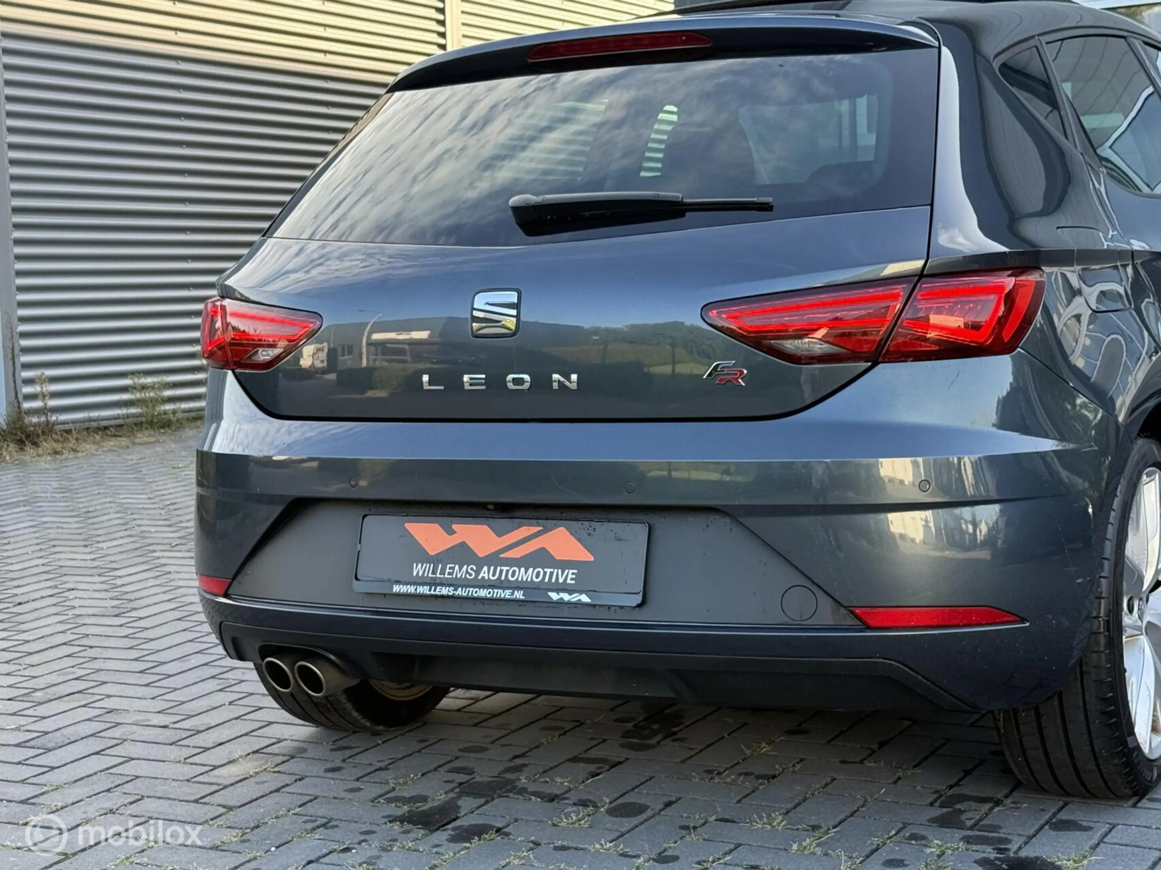 SEAT Leon 1.5 TSI FR 150PK DSG|Pano|ACC|Virtual|Beats|18inch — photo 26