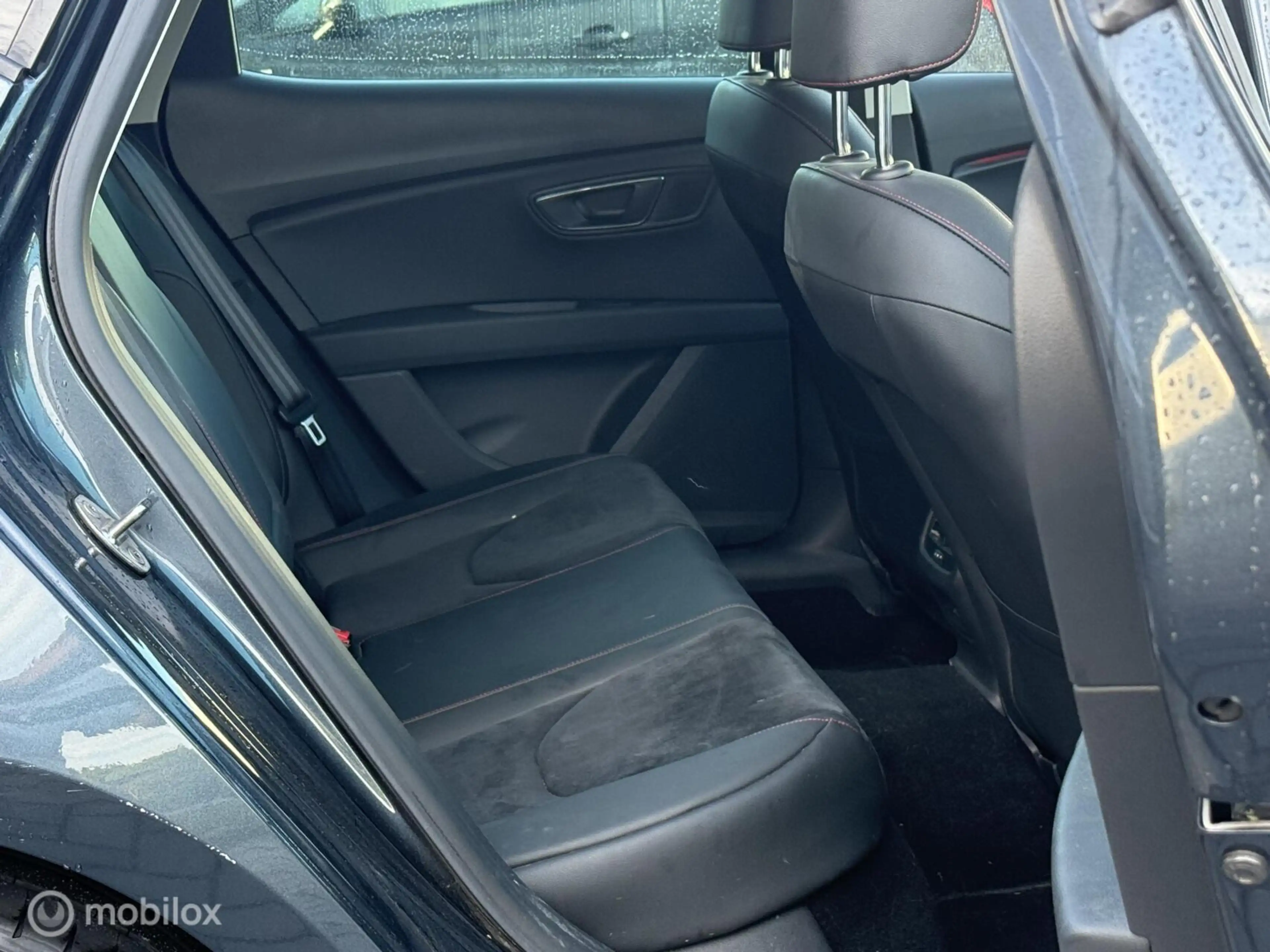 SEAT Leon 1.5 TSI FR 150PK DSG|Pano|ACC|Virtual|Beats|18inch — photo 19