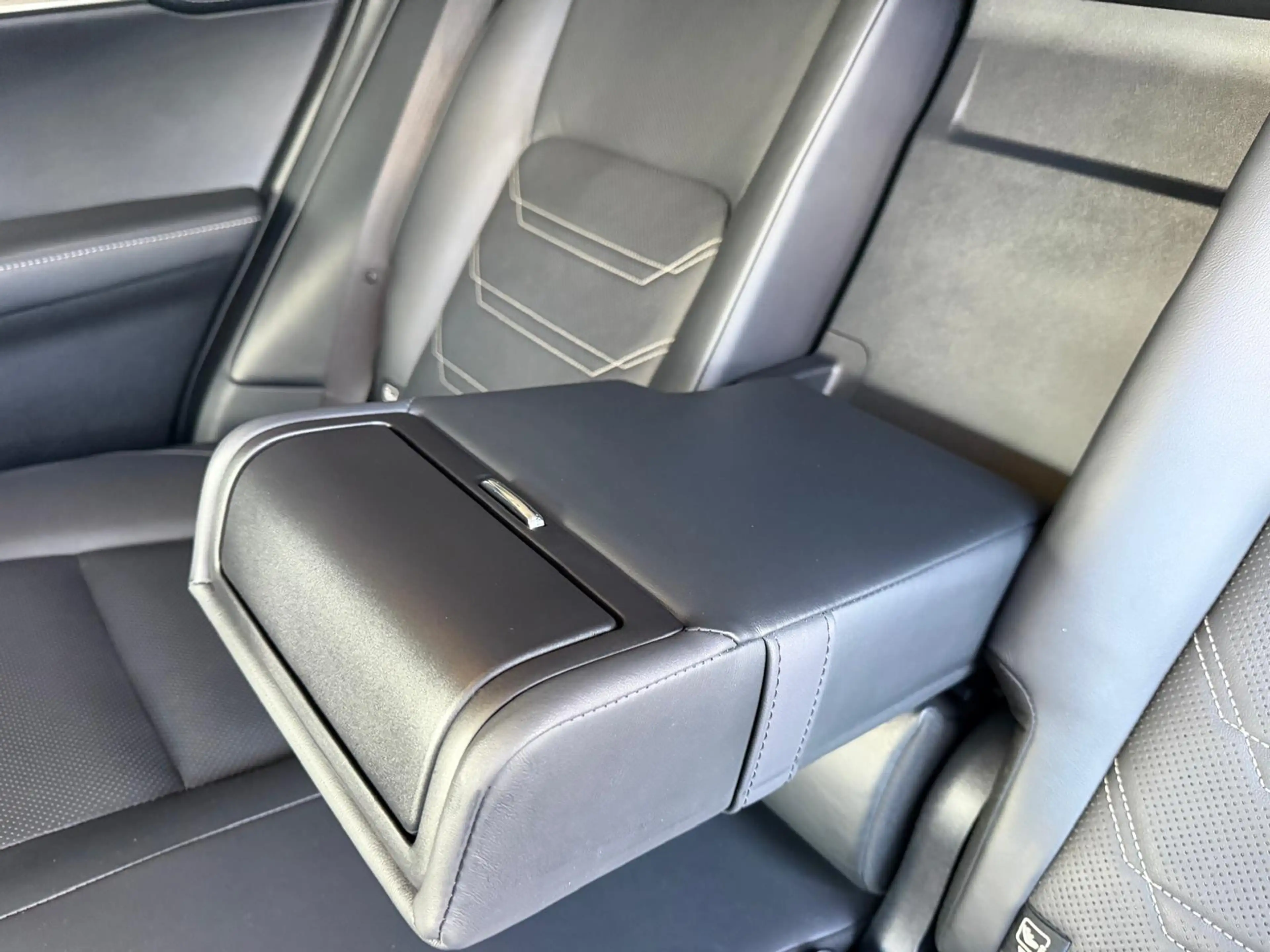 Lexus NX 300h AWD Luxury Line LEDER,CLIMA,NAVI,PARELMOER — photo 12