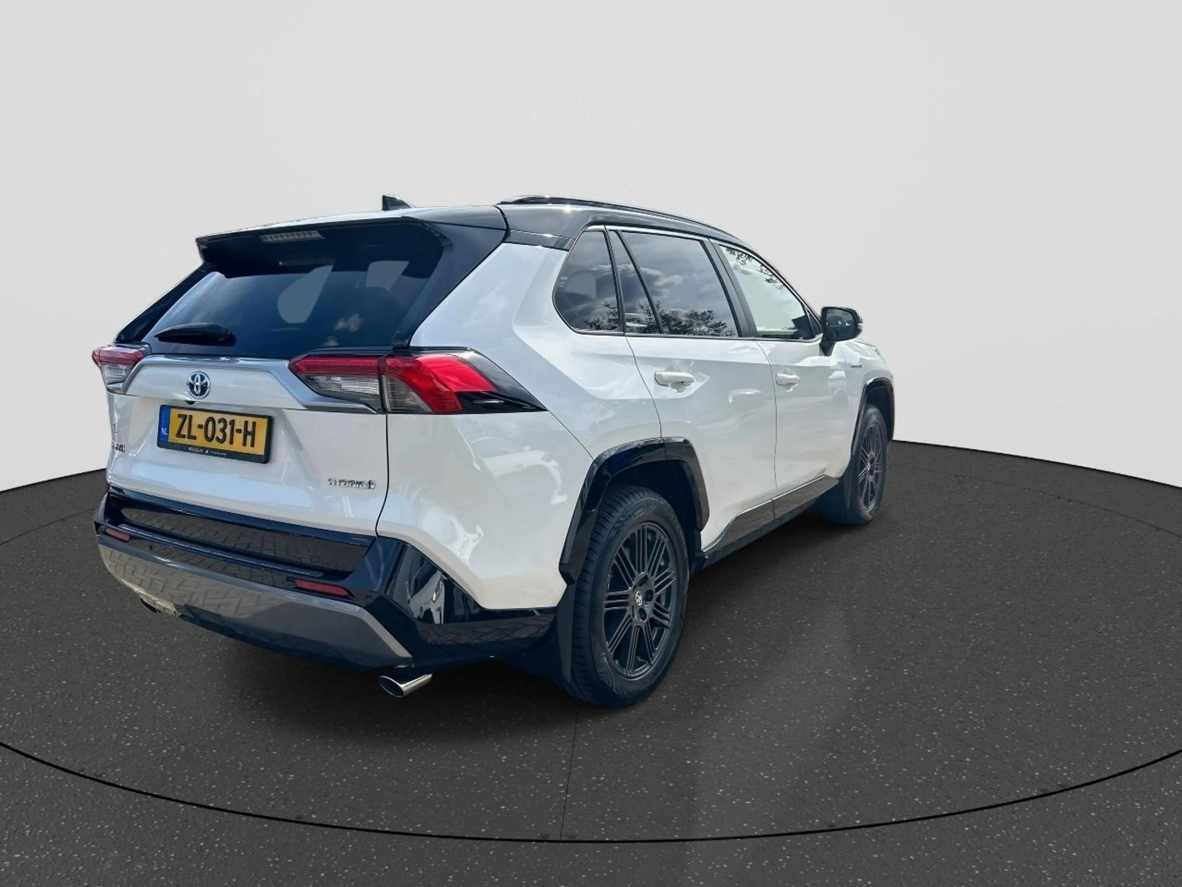 Toyota RAV 4 2.5 Hybrid Bi-Tone RIJKLAAR | Navigatie | Panorama — photo 5