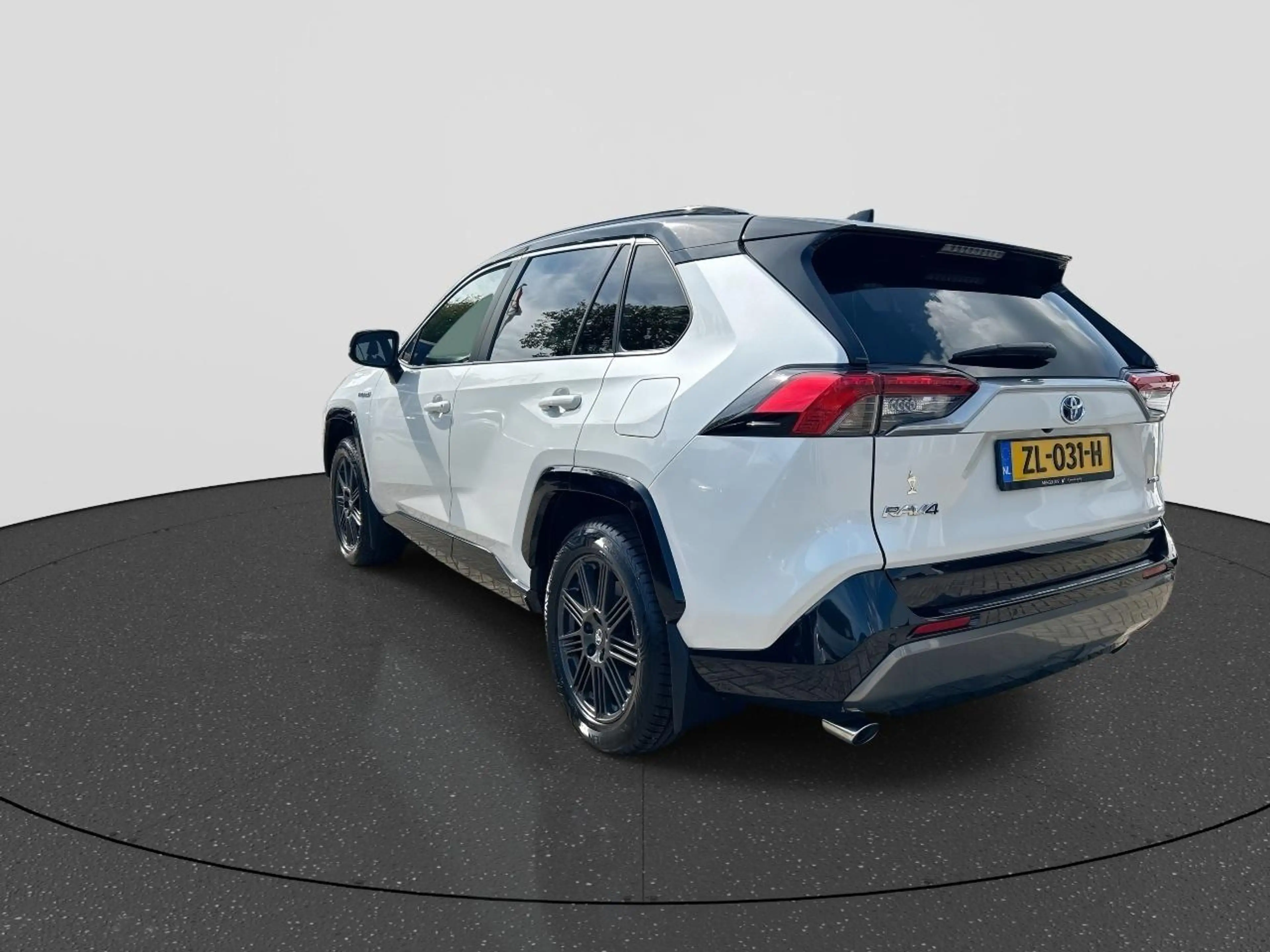 Toyota RAV 4 2.5 Hybrid Bi-Tone RIJKLAAR | Navigatie | Panorama — photo 3