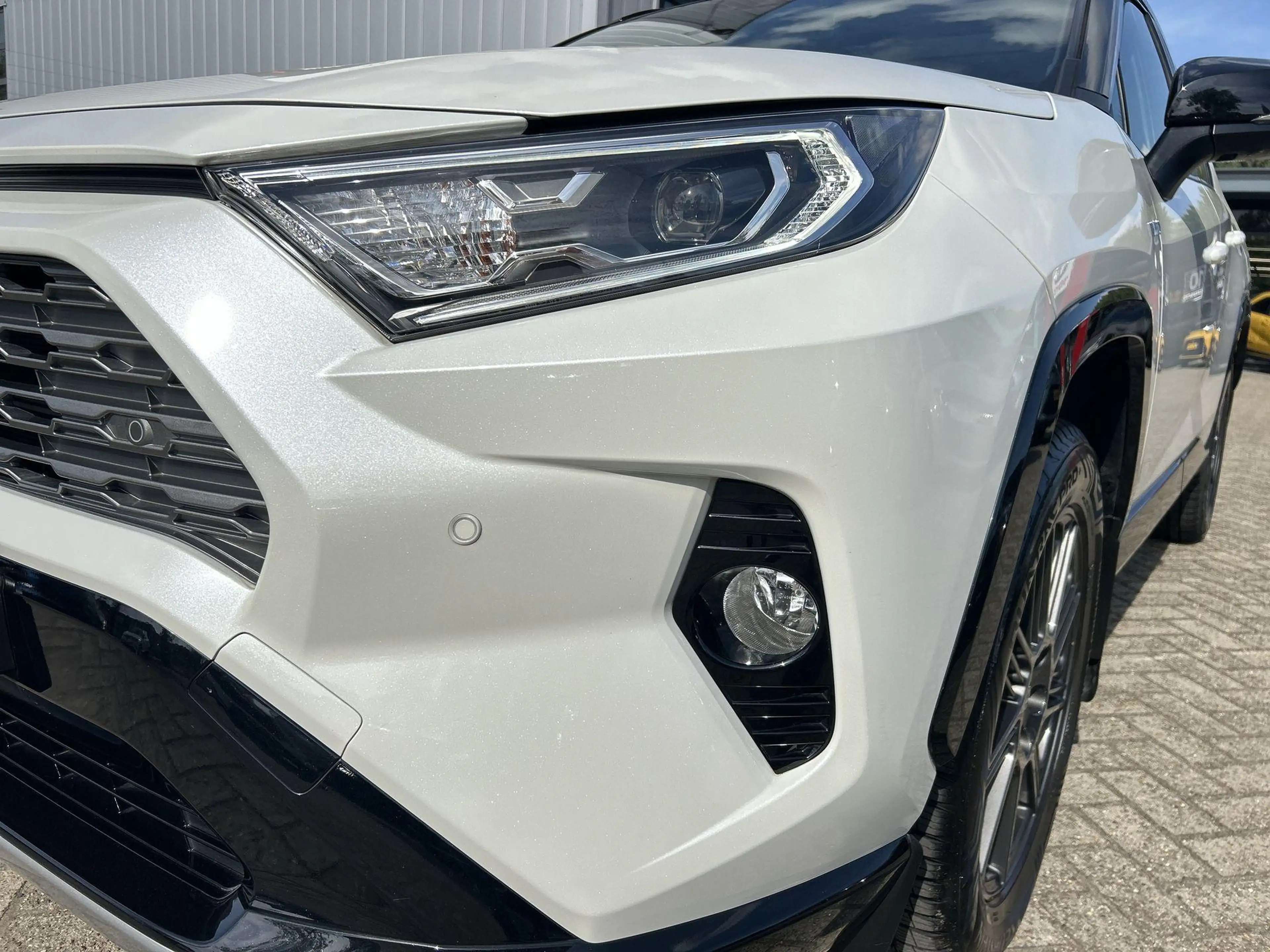Toyota RAV 4 2.5 Hybrid Bi-Tone RIJKLAAR | Navigatie | Panorama — photo 12