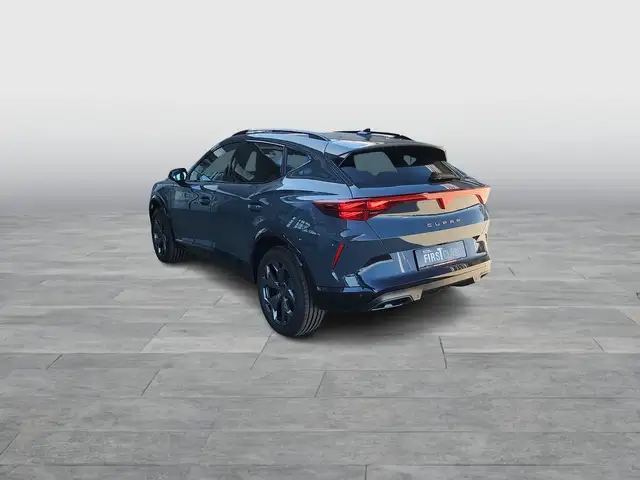Cupra Formentor view 4