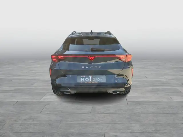 Cupra Formentor view 5