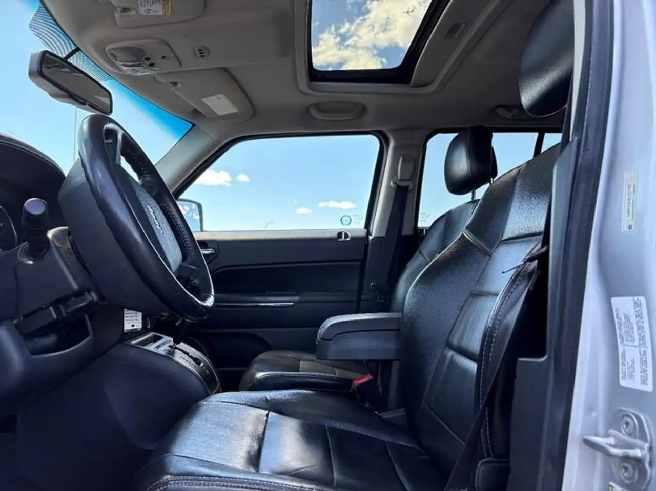 Jeep Patriot снимка Jeep Patriot