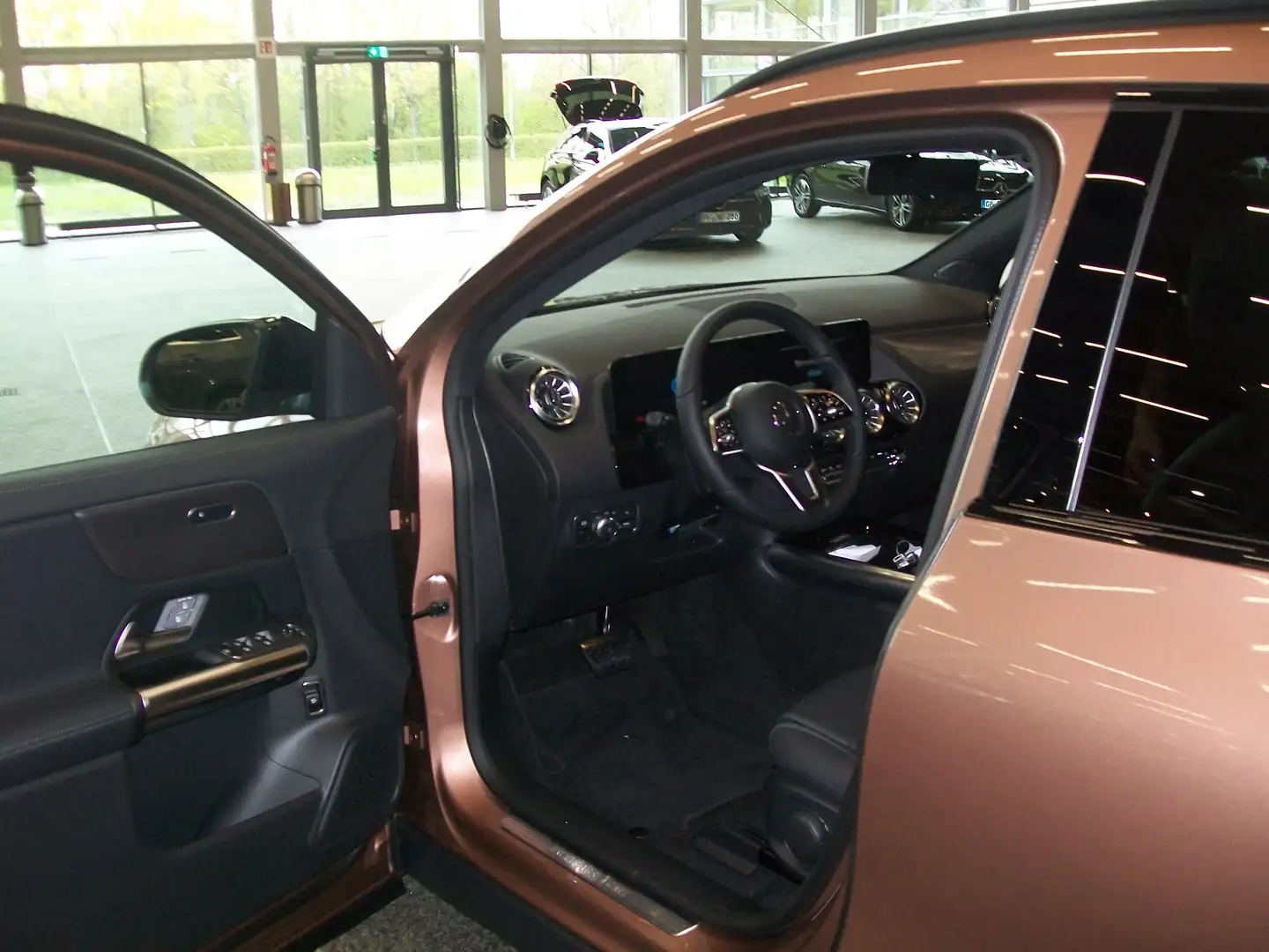 Mercedes-Benz EQA 250 EQA 250 Progressive Gold - 2