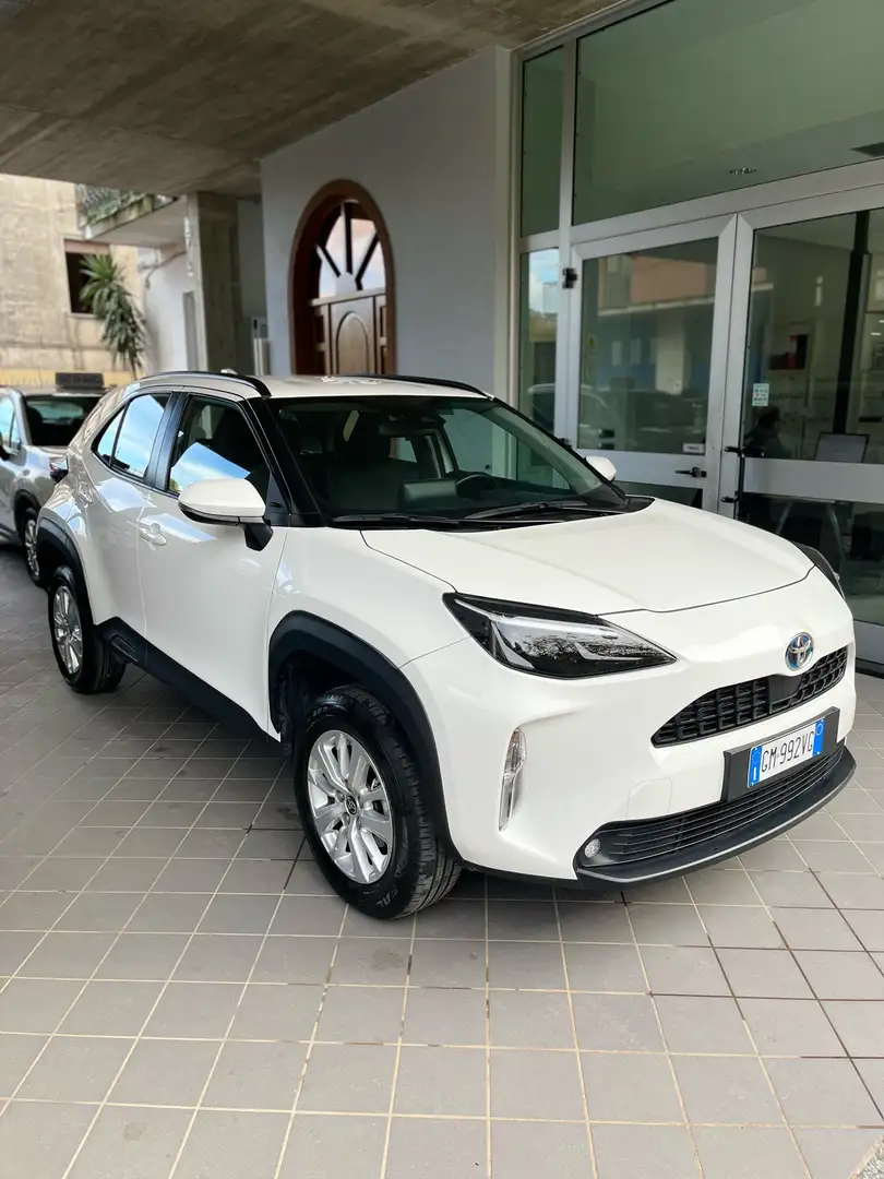 Toyota Yaris Cross 1.5h Active Eco fwd 116cv e-cvt Bianco - 2