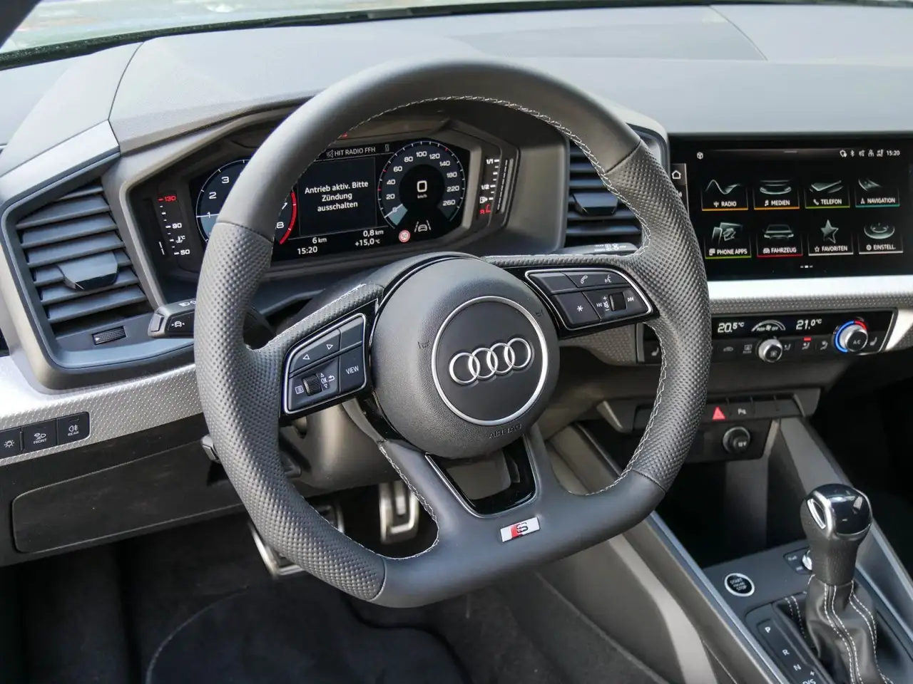 Audi A1 S line 30 TFSI 85(116) kW(PS) S tro 8