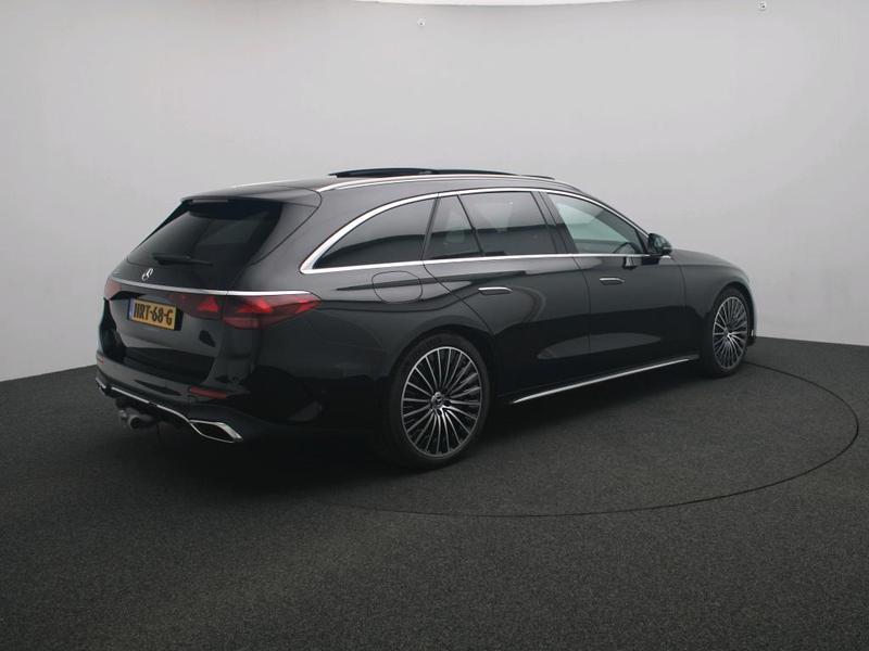 Mercedes-Benz E 300 Estate e Sport Edition — photo 3