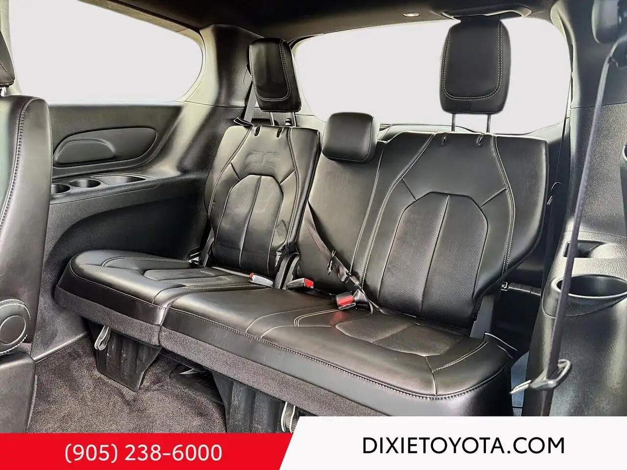 Chrysler Grand Caravan photo Chrysler Grand Caravan