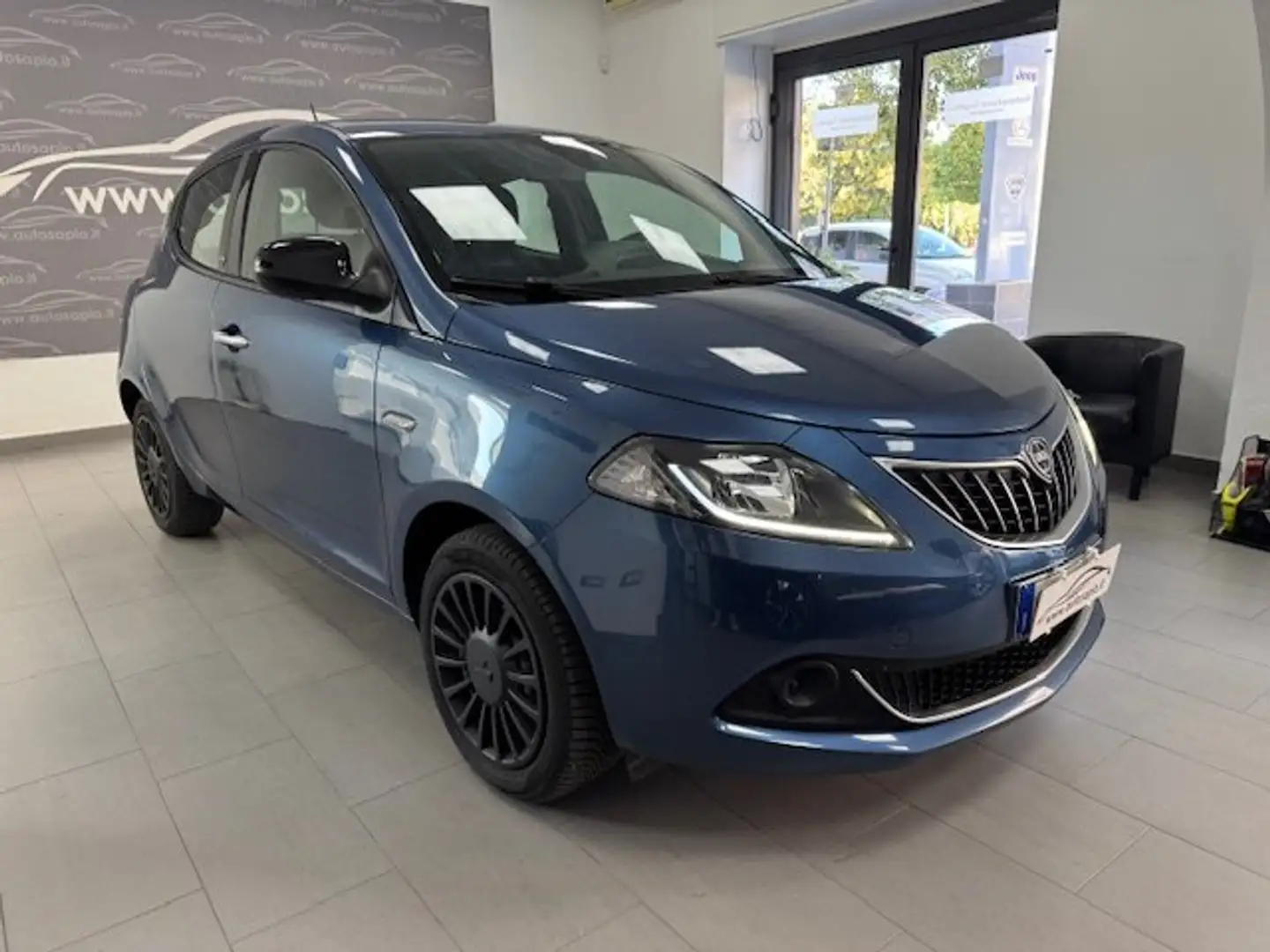 Lancia Ypsilon Ypsilon 1.0 firefly hybrid Silver Blu/Azzurro - 2