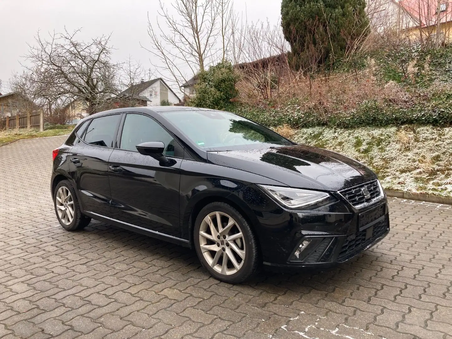 SEAT Ibiza FR - LED, ACC, Navi, RFK, Dinamica Noir - 1