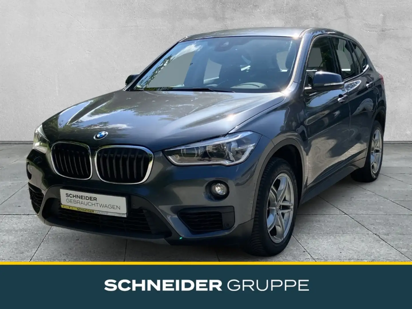 BMW X1 sDRIVE 18i ADVANTAGE Advantage LED+NAVI+SHZ+PDC+KL Grau - 1