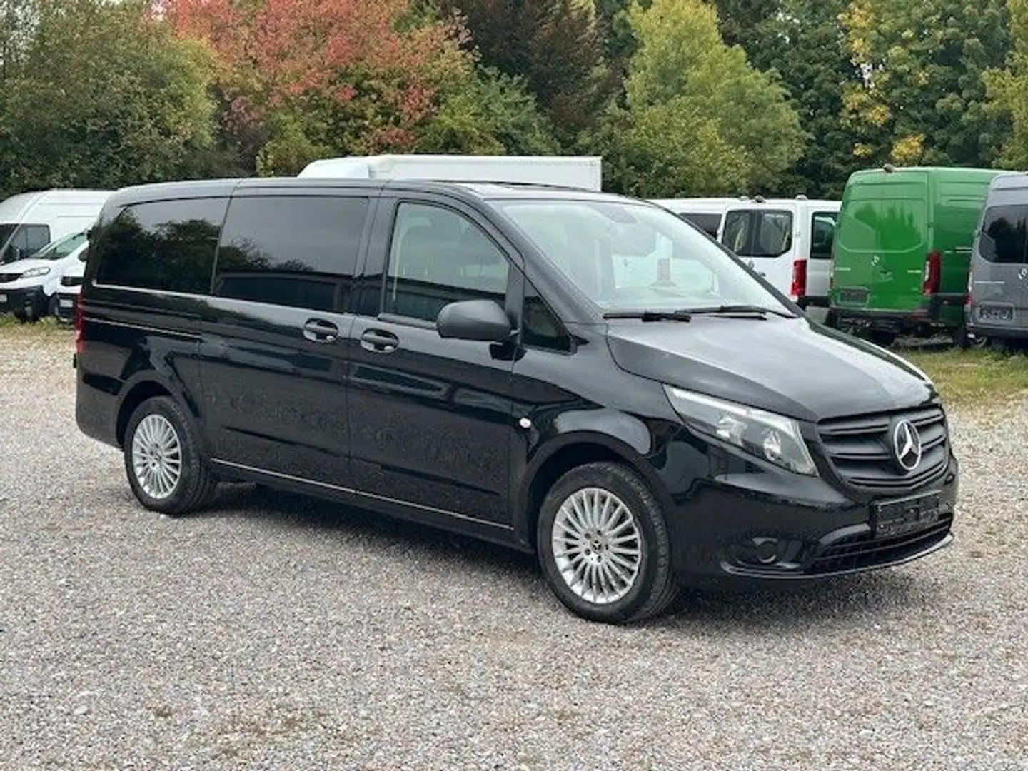 Mercedes-Benz Vito 114 CDI lang,Tourer Pro,2xKlima,9Sitze Schwarz - 1